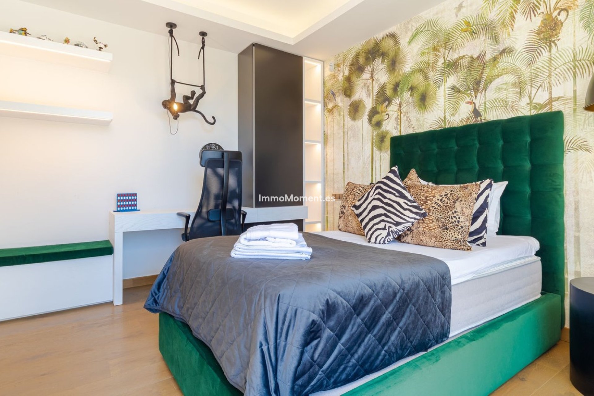 Resale - Detached villa - Marbella - Nueva Andalucía
