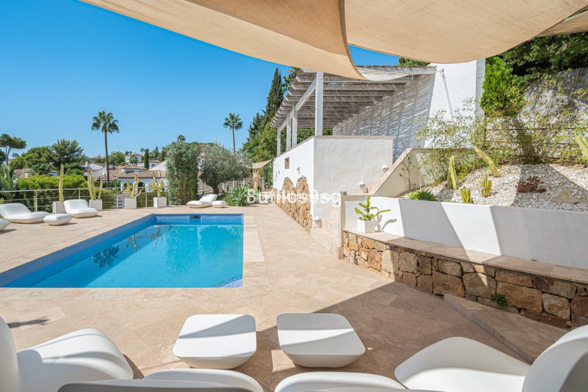 Resale - Detached villa - Marbella - Nueva Andalucía