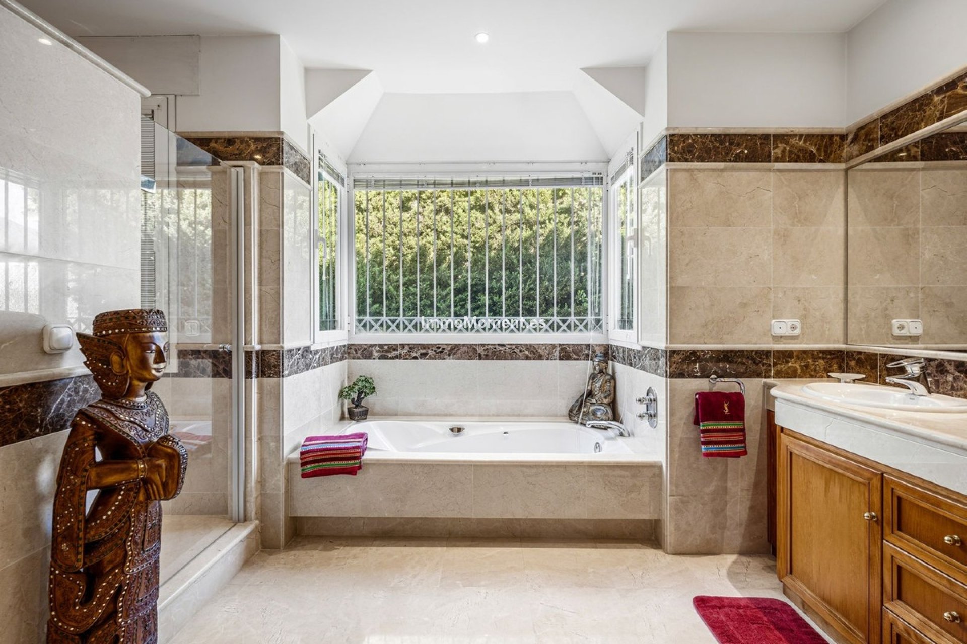 Resale - Detached villa - Marbella - Nueva Andalucía