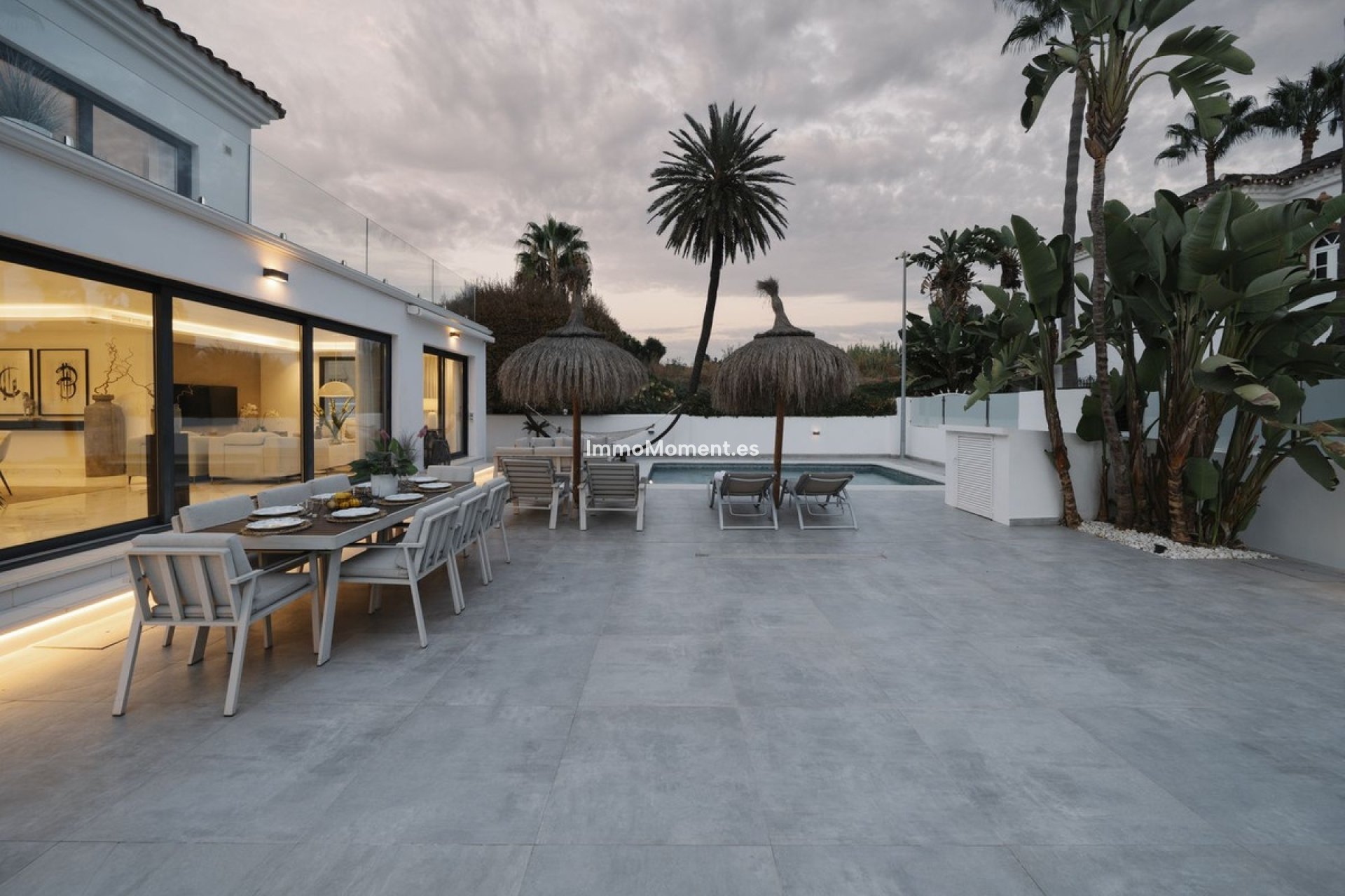 Resale - Detached villa - Marbella - Nueva Andalucía