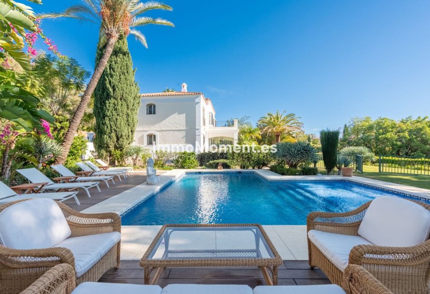 Resale - Detached villa - Marbella - Nueva Andalucía