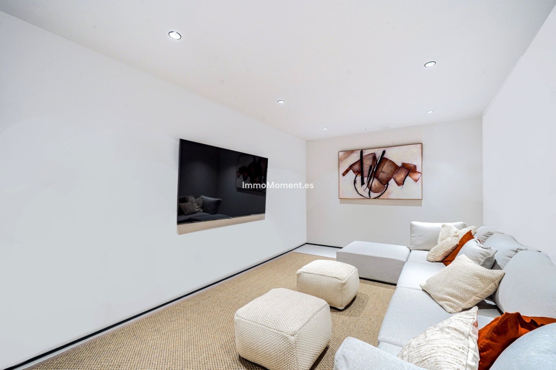 Resale - Detached villa - Marbella - Nueva Andalucía