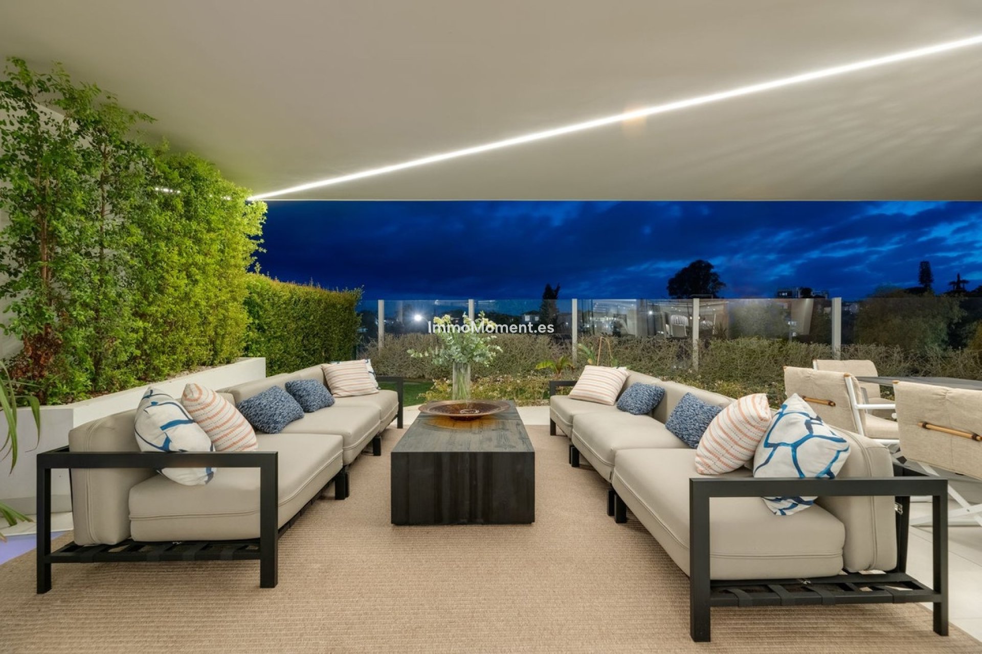 Resale - Detached villa - Marbella - Nueva Andalucía