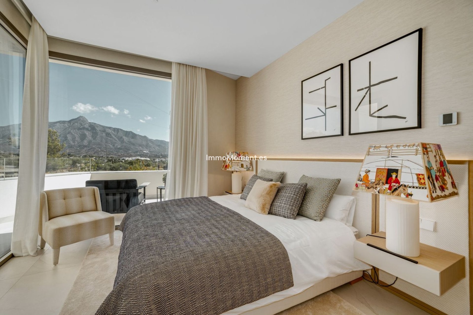 Resale - Detached villa - Marbella - Nueva Andalucía