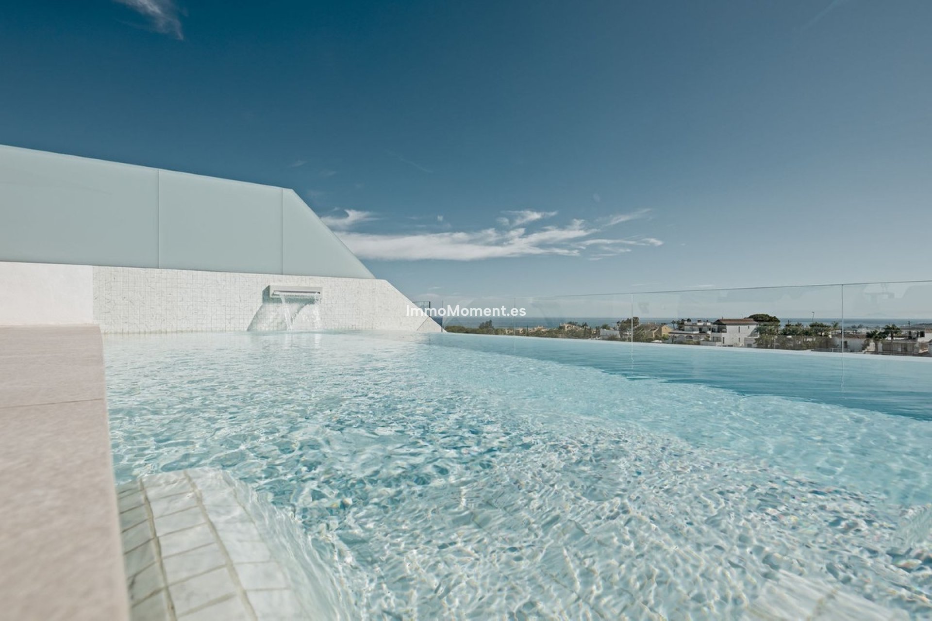 Resale - Detached villa - Marbella - Nueva Andalucía