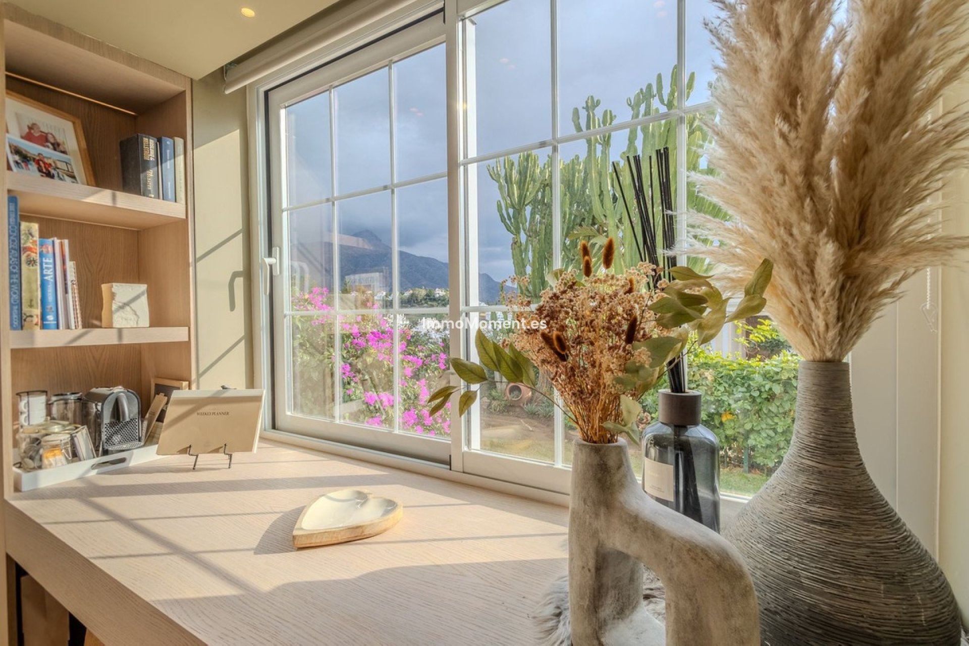 Resale - Detached villa - Marbella - Nueva Andalucía
