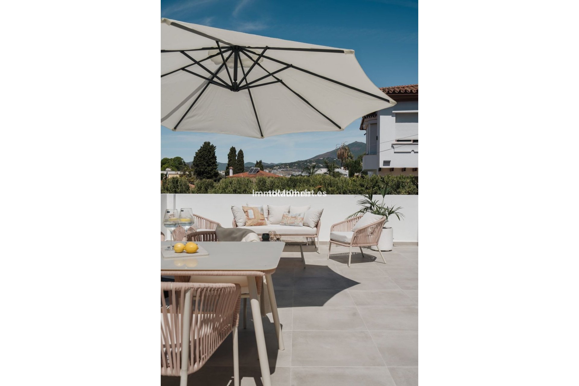 Resale - Detached villa - Marbella - Nueva Andalucía