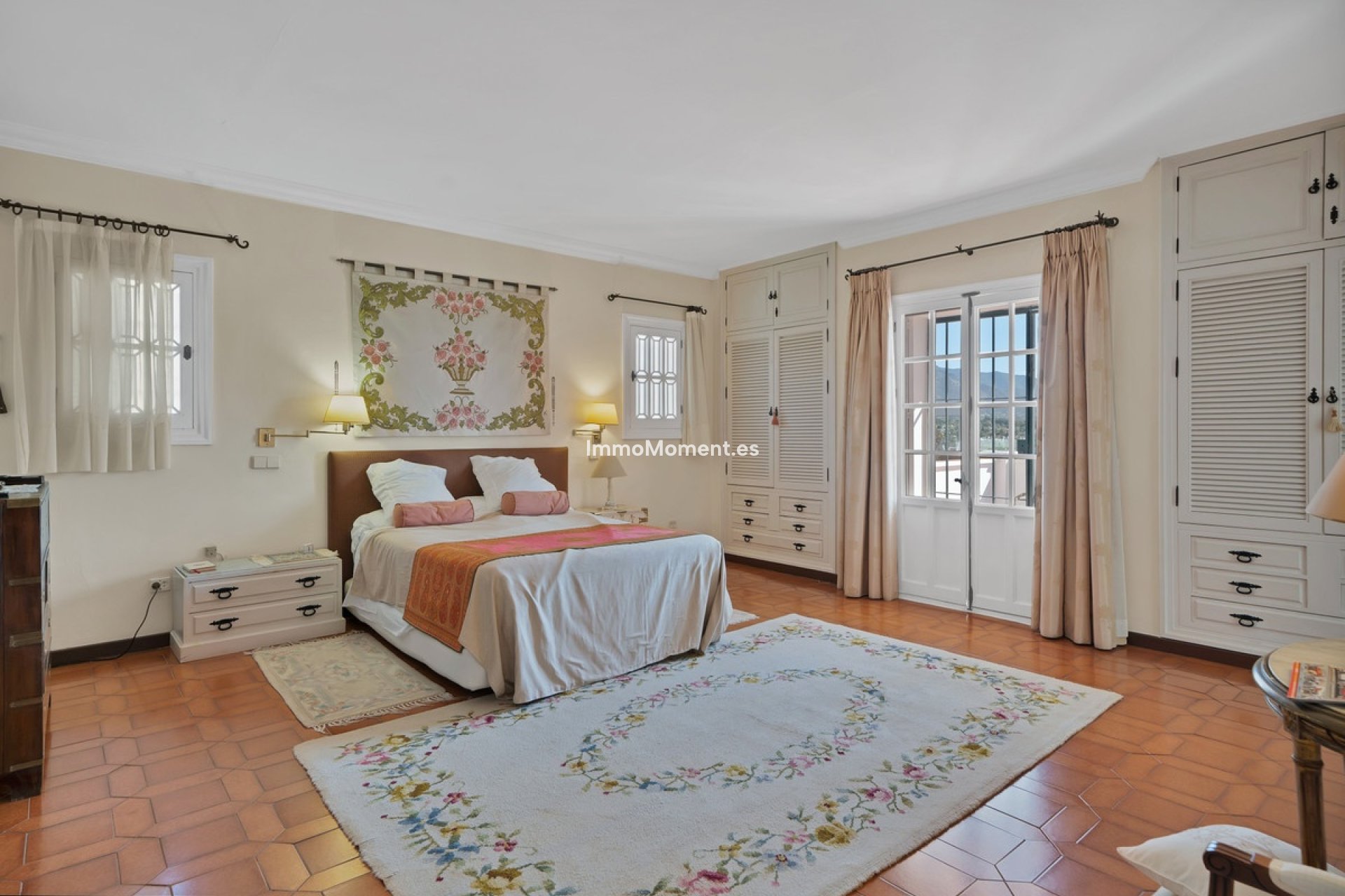 Resale - Detached villa - Marbella - Nueva Andalucía