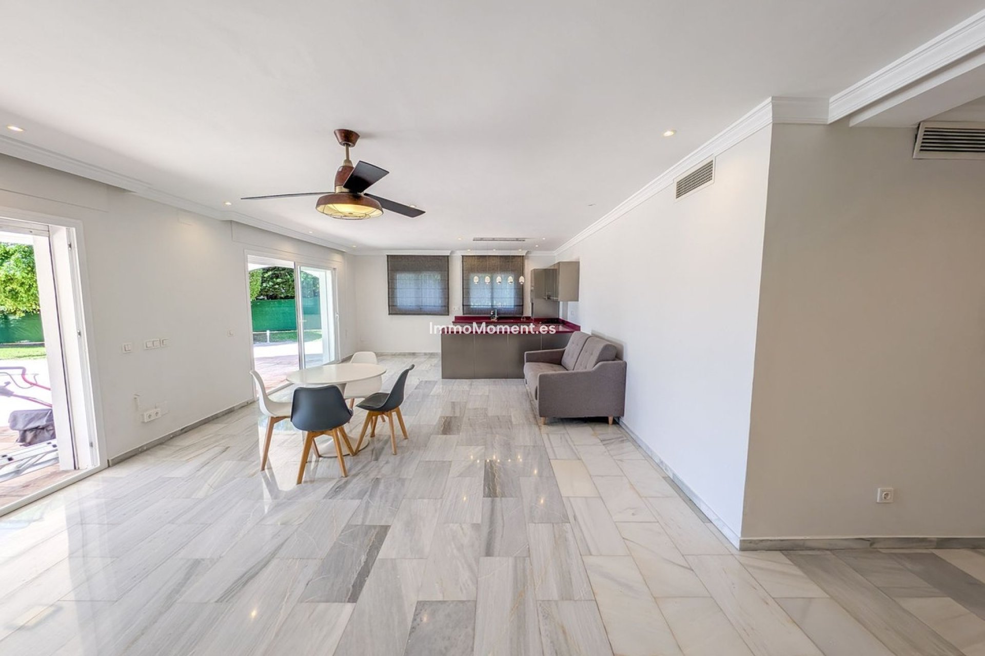 Resale - Detached villa - Marbella - Nueva Andalucía