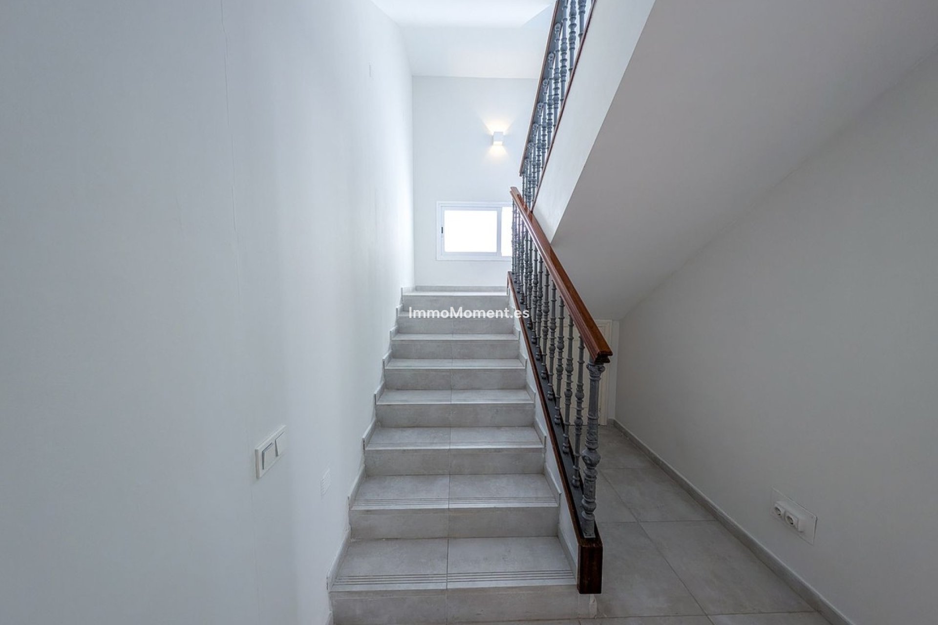 Resale - Detached villa - Marbella - Nueva Andalucía