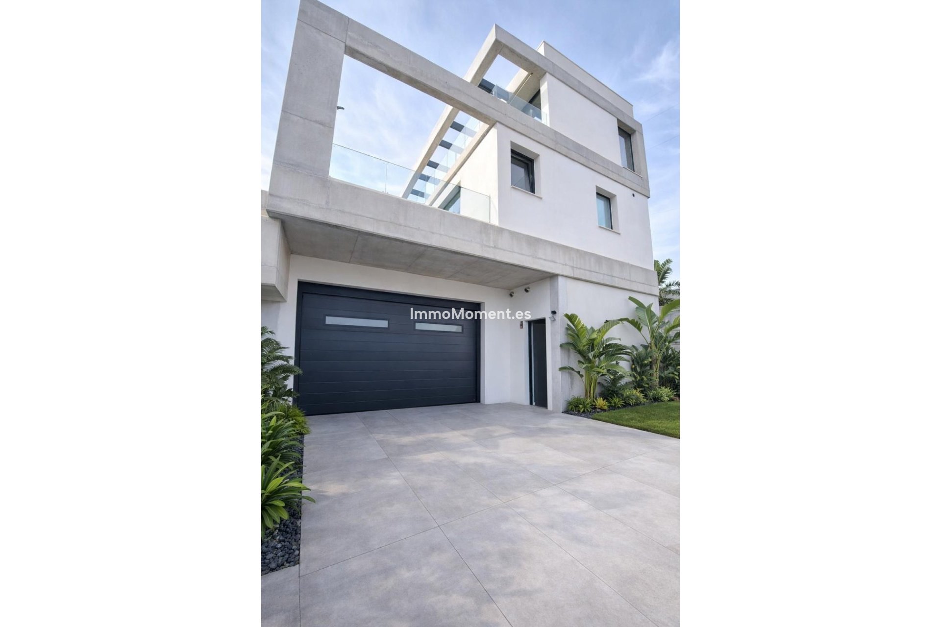 Resale - Detached villa - Marbella - Nueva Andalucía