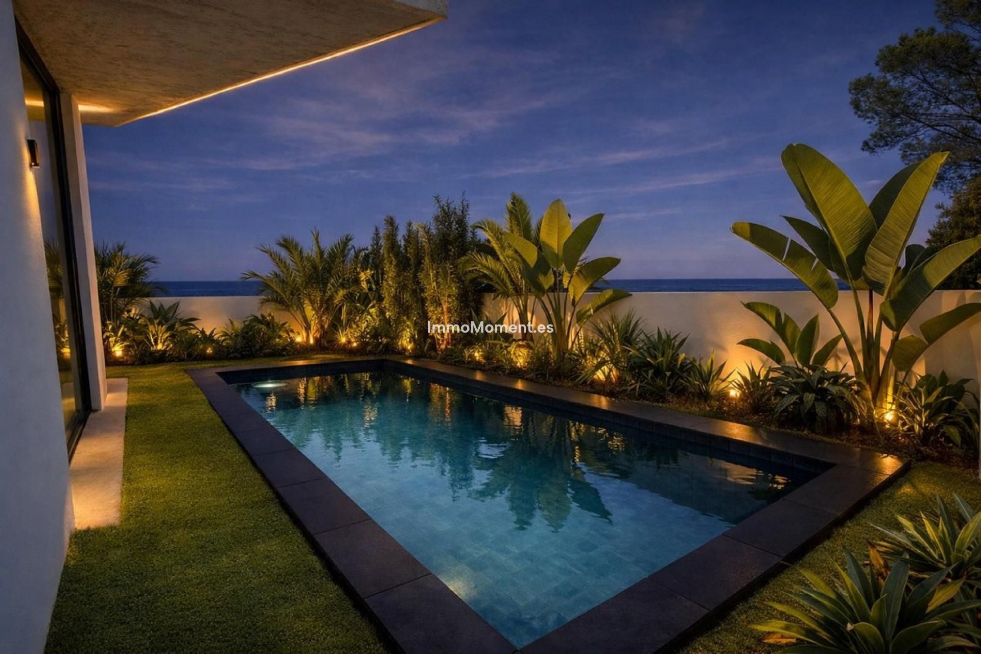 Resale - Detached villa - Marbella - Nueva Andalucía
