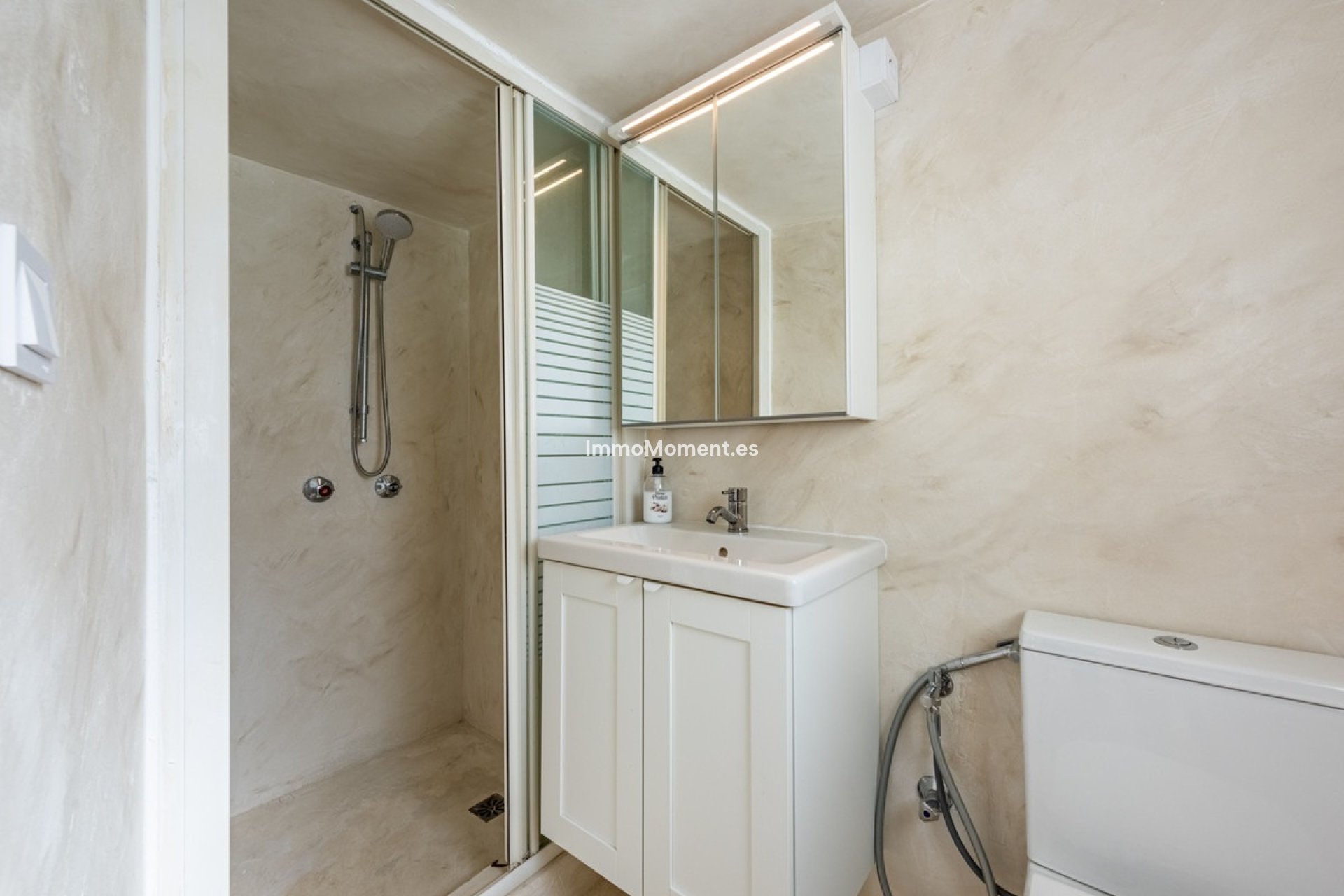 Resale - Detached villa - Marbella - Nueva Andalucía