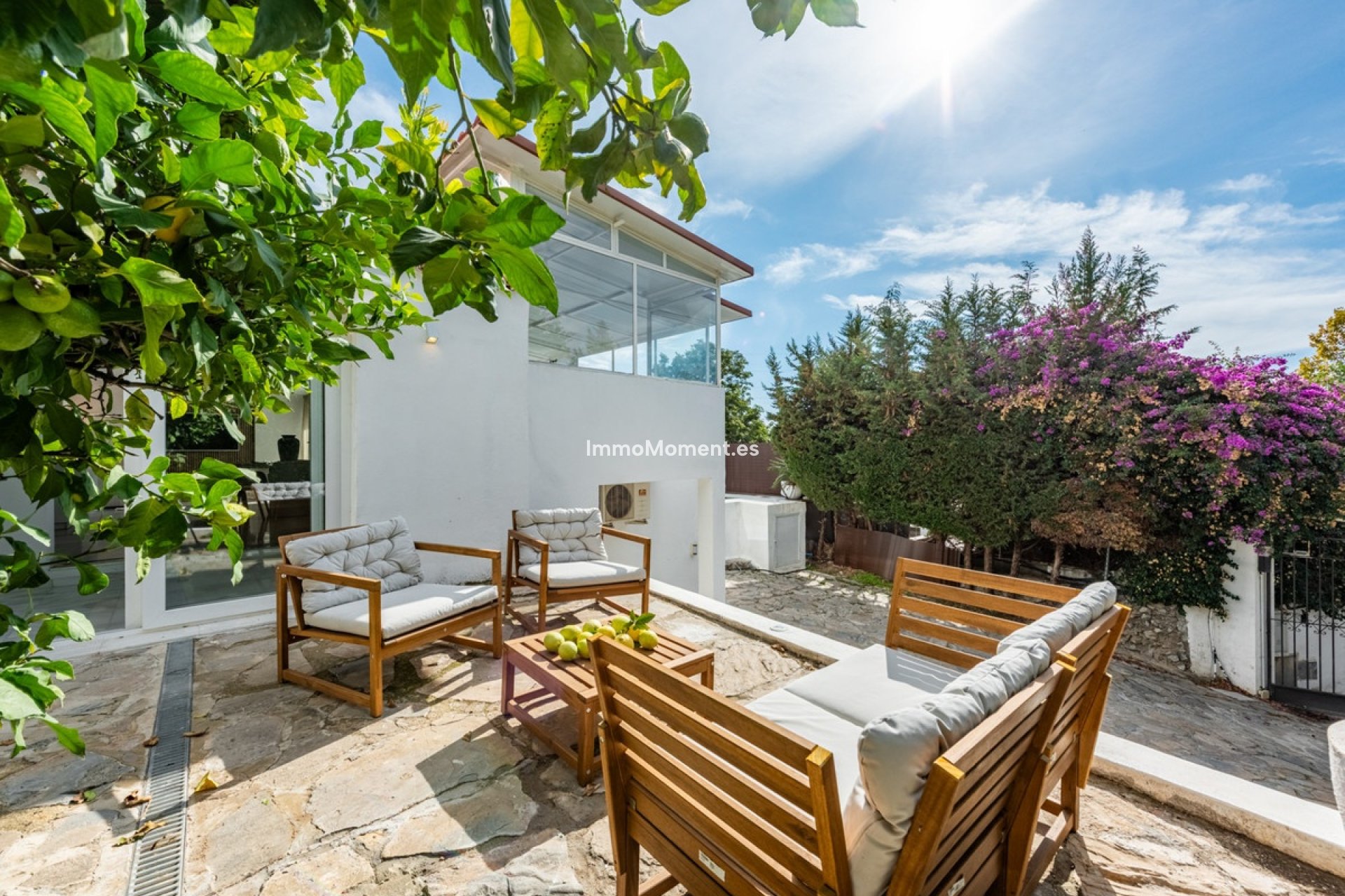 Resale - Detached villa - Marbella - Nueva Andalucía