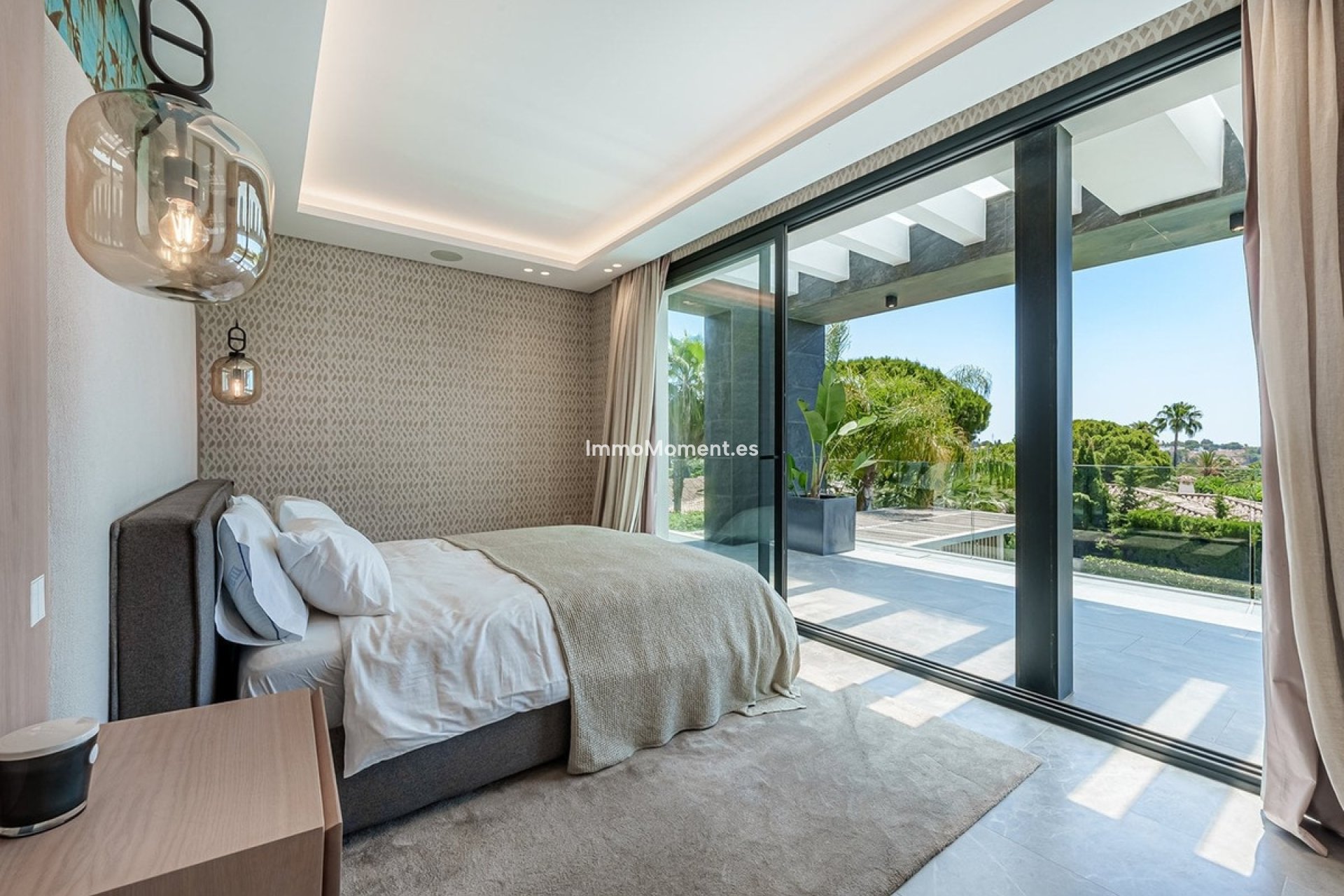 Resale - Detached villa - Marbella - Nueva Andalucía