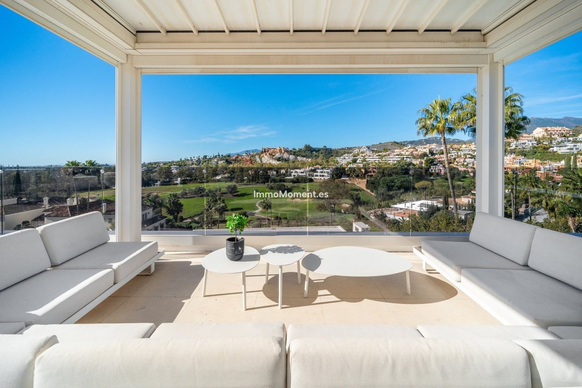 Resale - Detached villa - Marbella - Nueva Andalucía