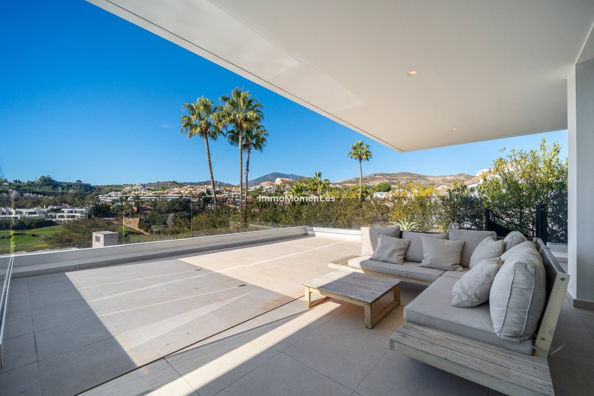 Resale - Detached villa - Marbella - Nueva Andalucía