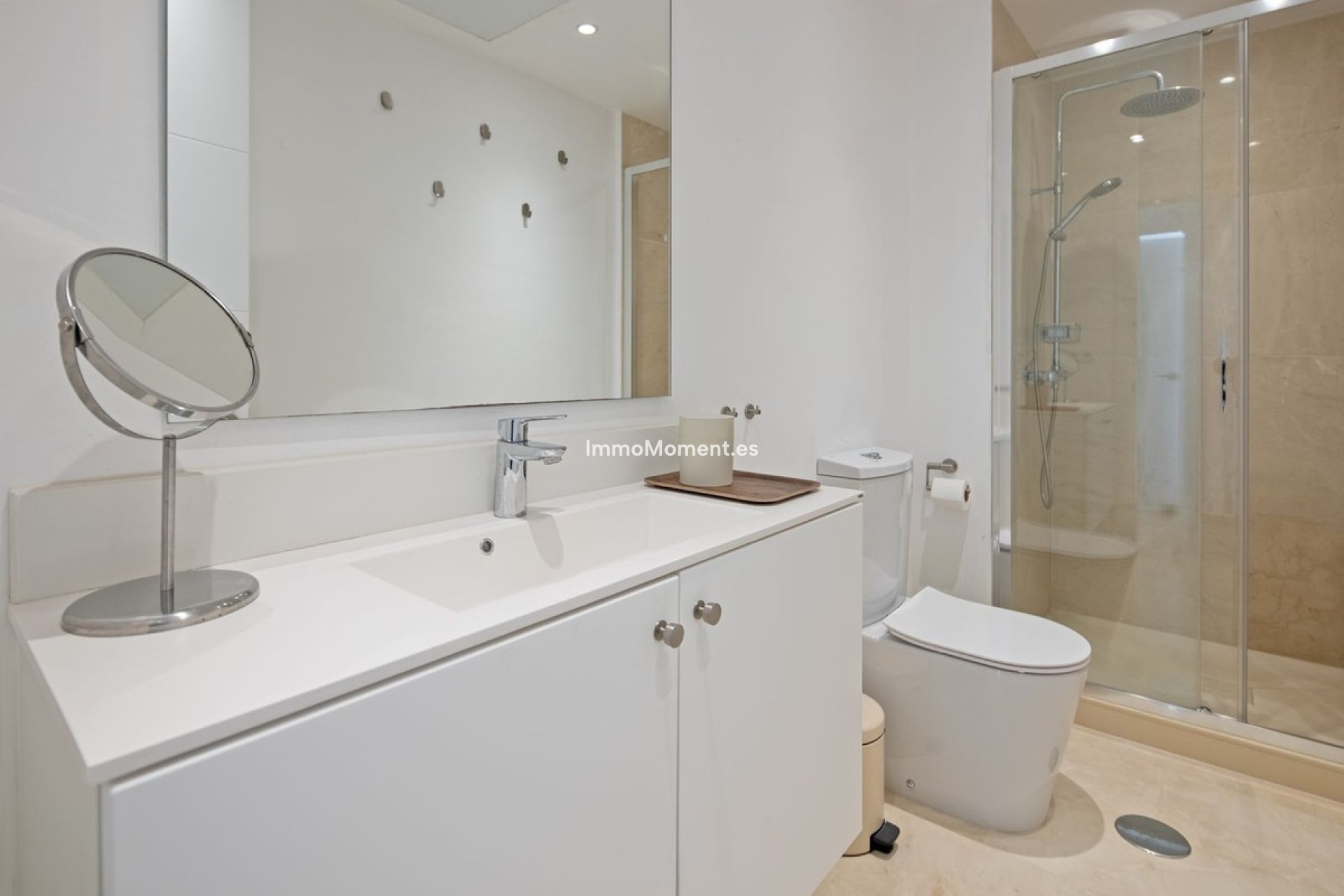 Resale - Detached villa - Marbella - Nueva Andalucía