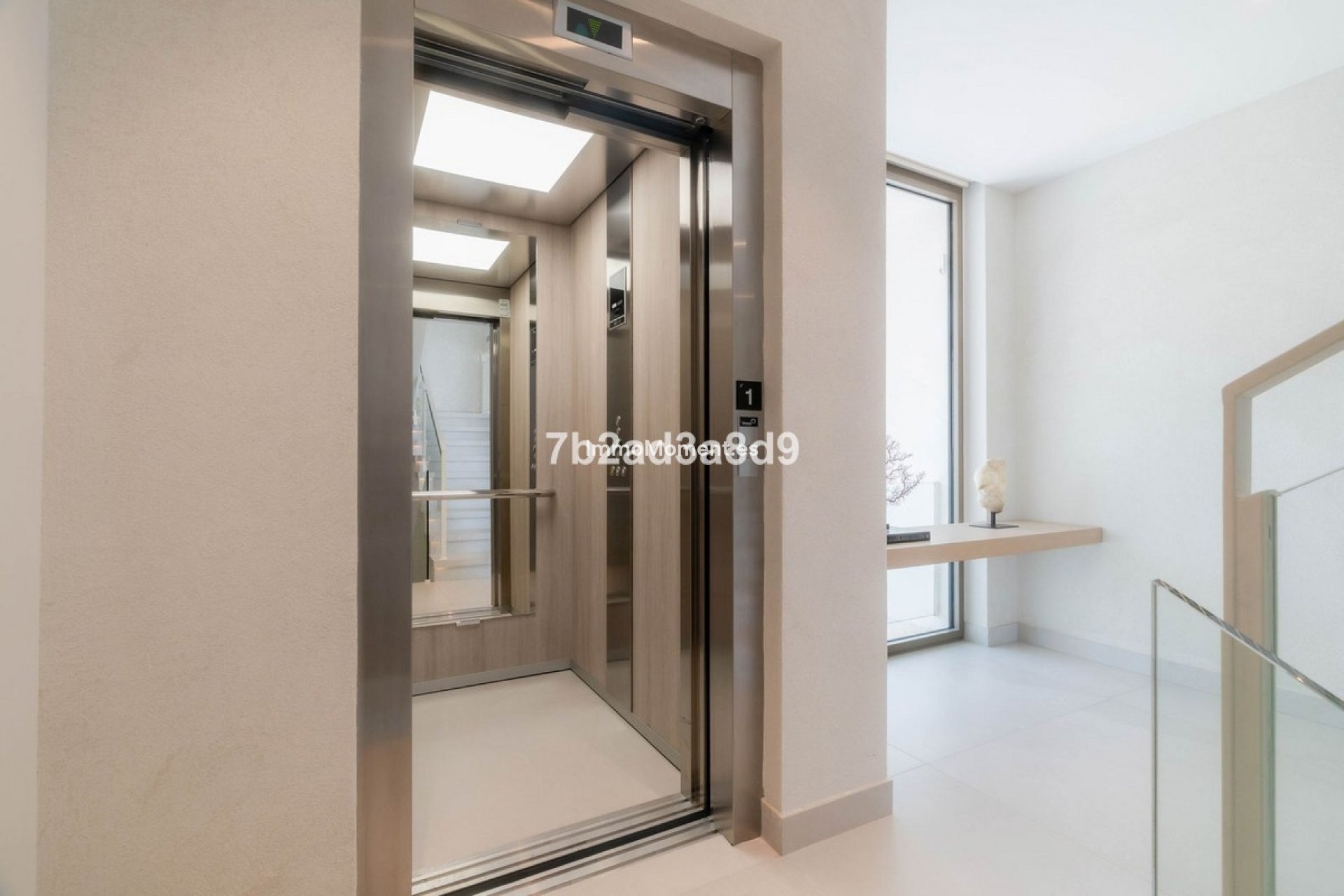 Resale - Detached villa - Marbella - Nueva Andalucía