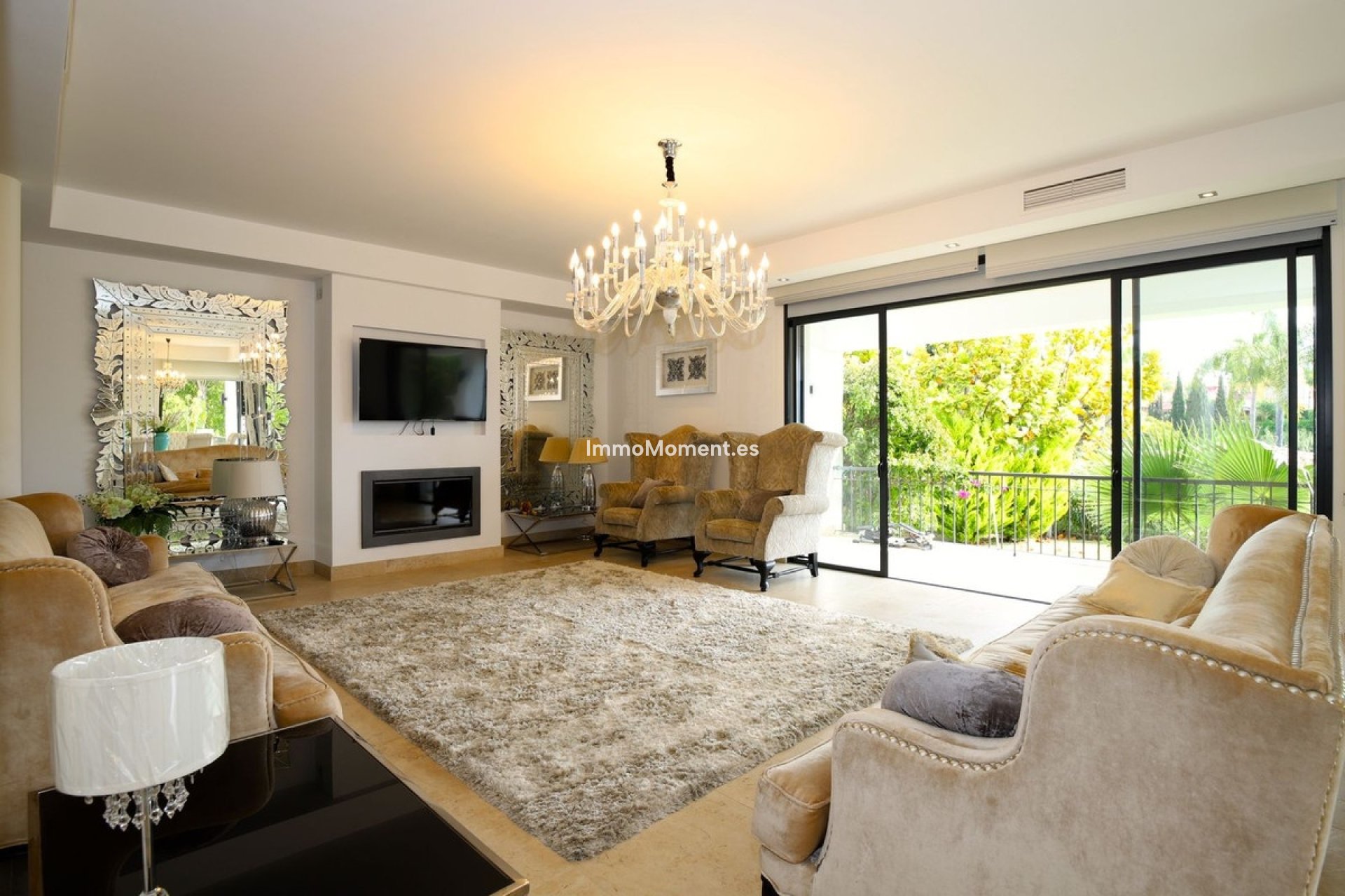 Resale - Detached villa - Marbella - Nueva Andalucía