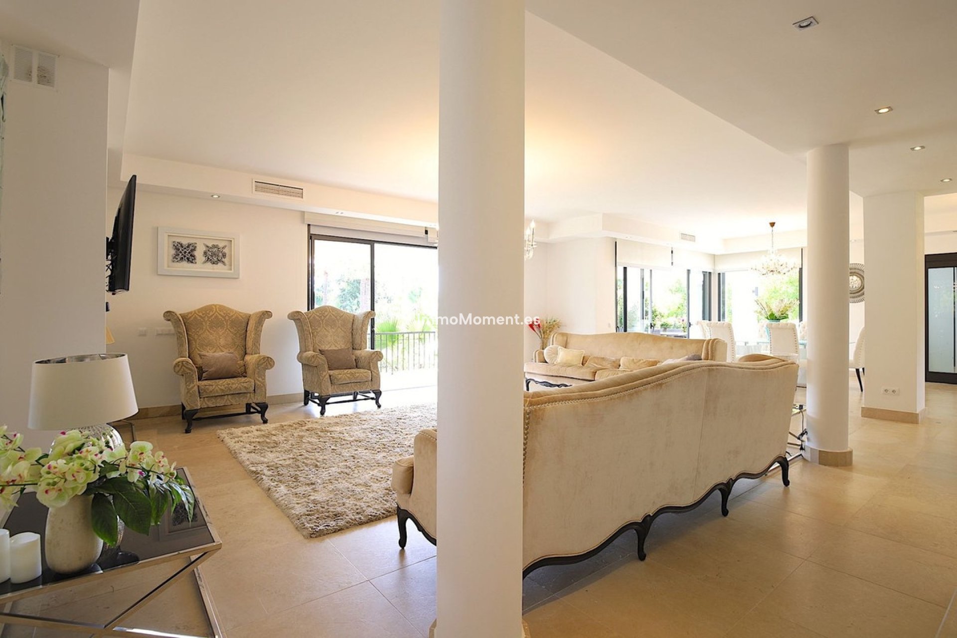 Resale - Detached villa - Marbella - Nueva Andalucía