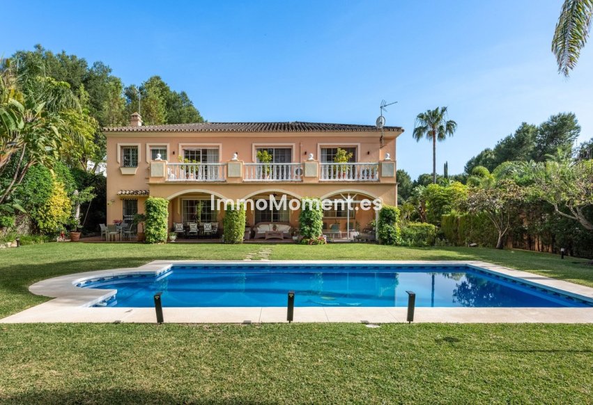 Resale - Detached villa - Marbella - Nueva Andalucía