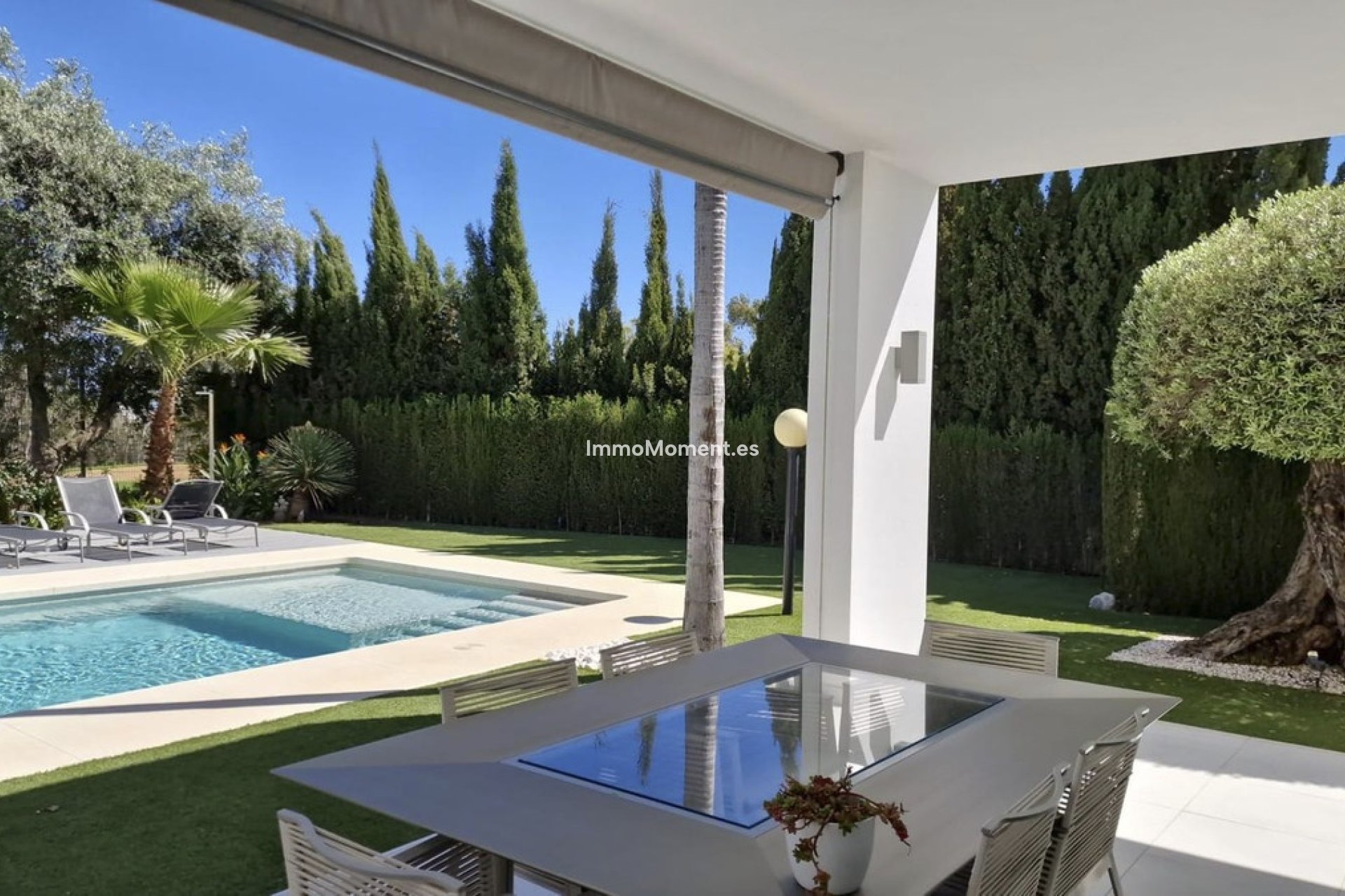Resale - Detached villa - Marbella - Nueva Andalucía