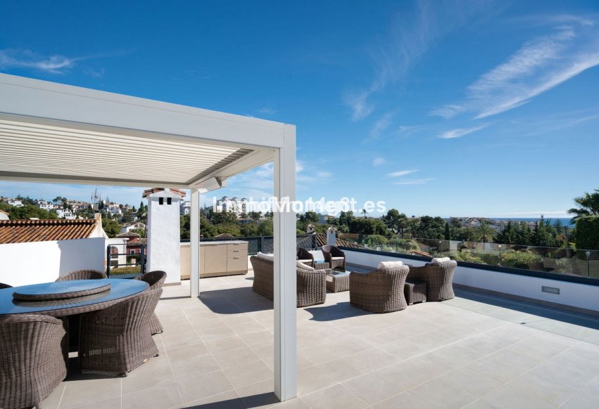Resale - Detached villa - Marbella - Nueva Andalucía