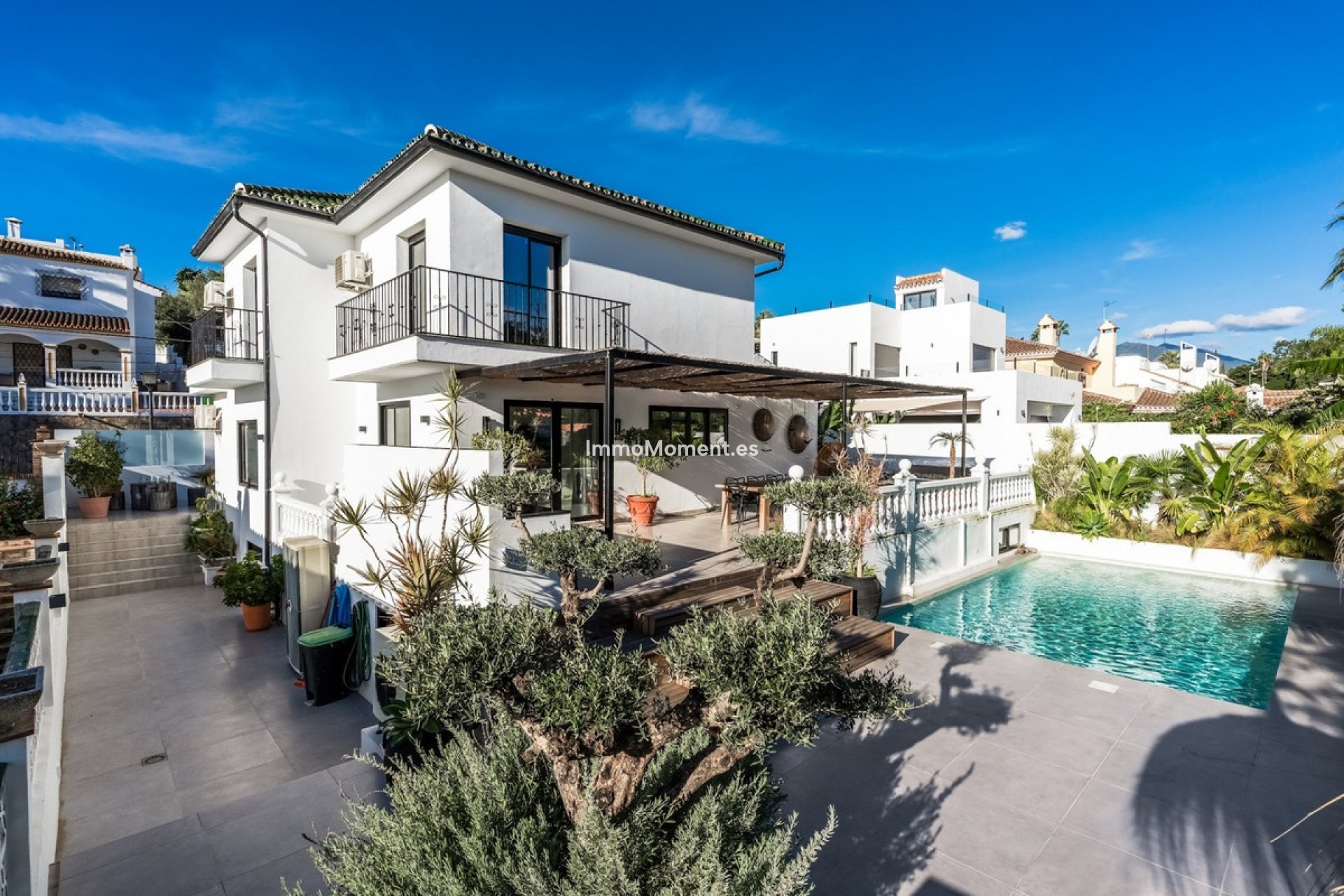 Resale - Detached villa - Marbella - Nueva Andalucía
