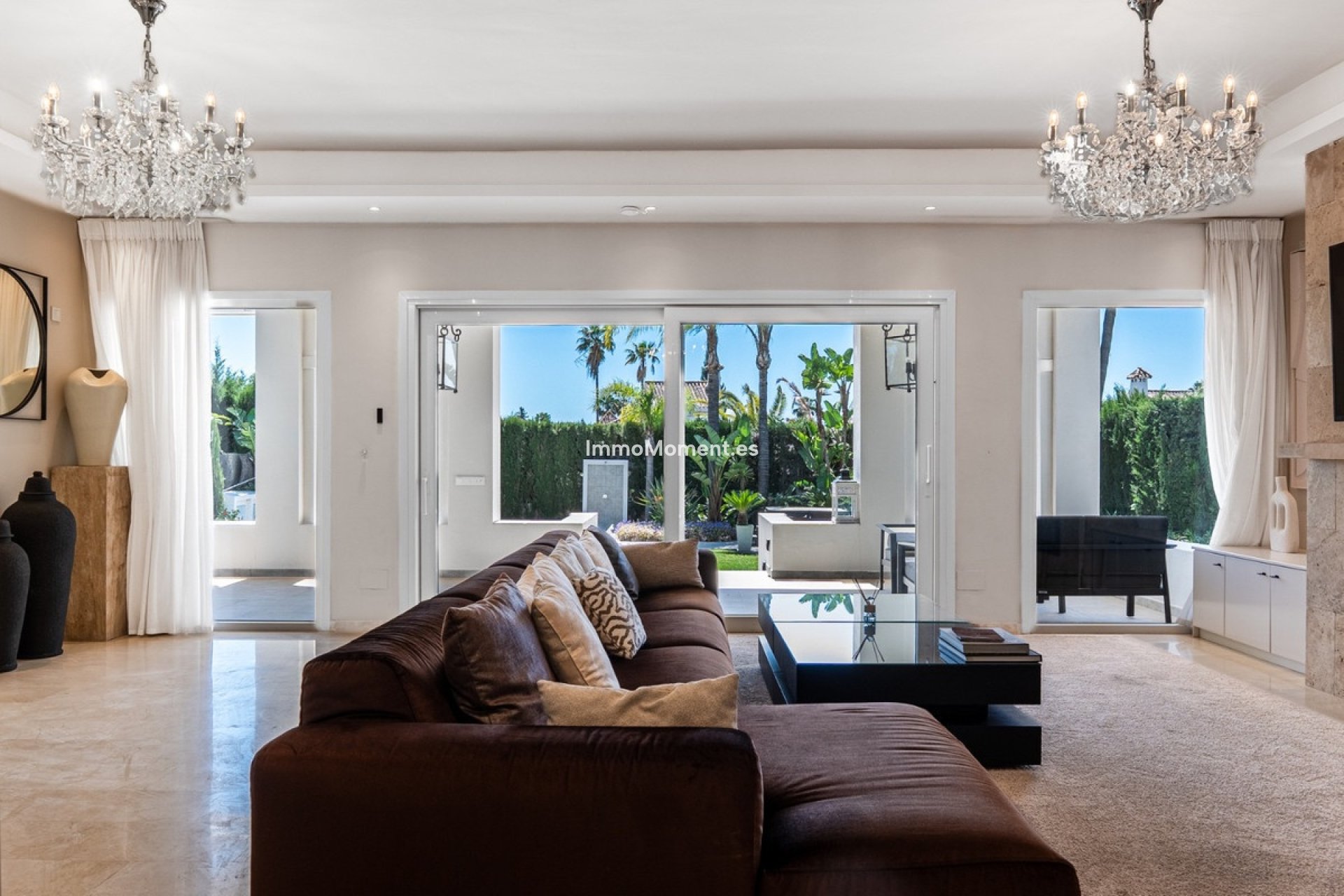 Resale - Detached villa - Marbella - Nueva Andalucía