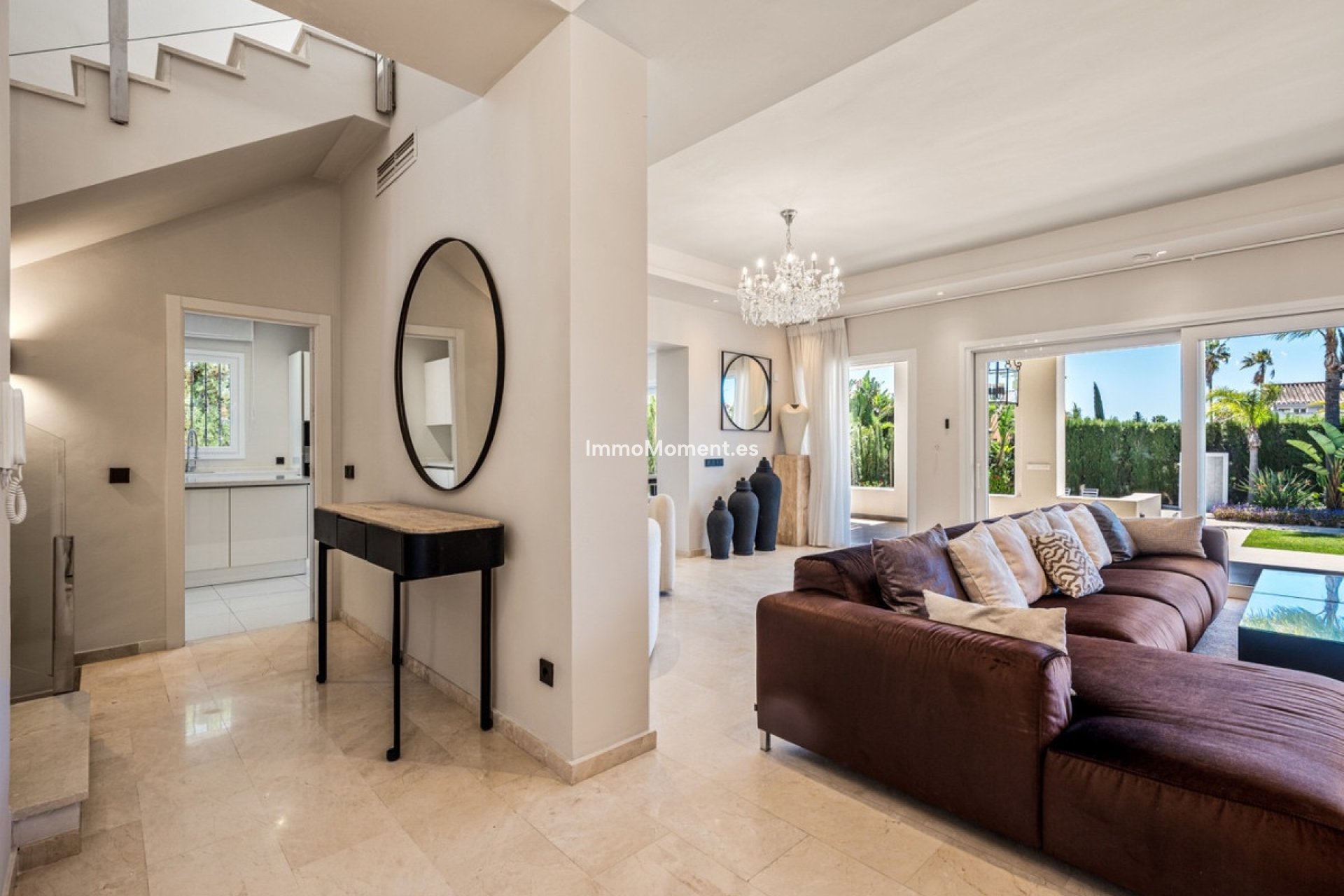 Resale - Detached villa - Marbella - Nueva Andalucía