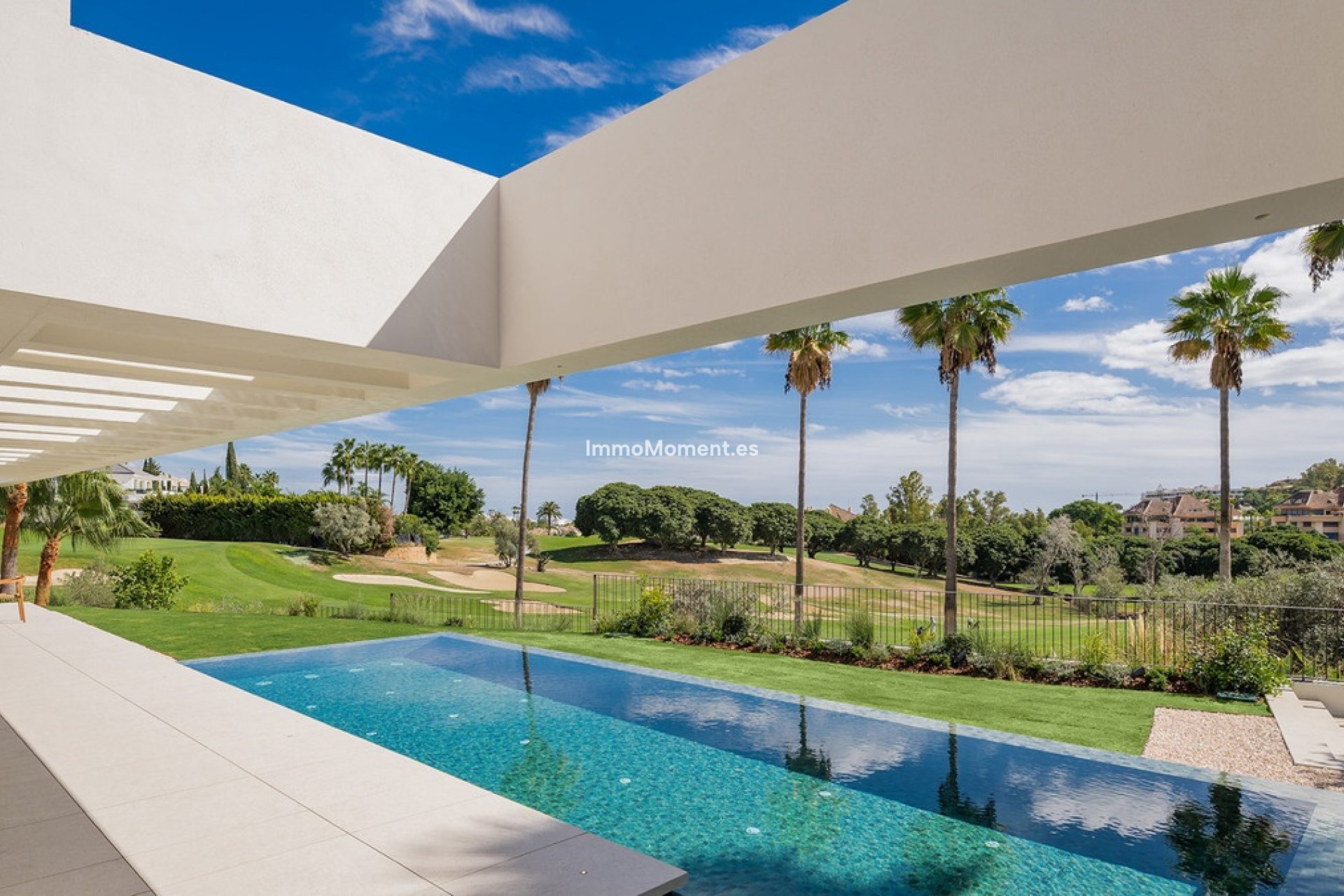 Resale - Detached villa - Marbella - Nueva Andalucía