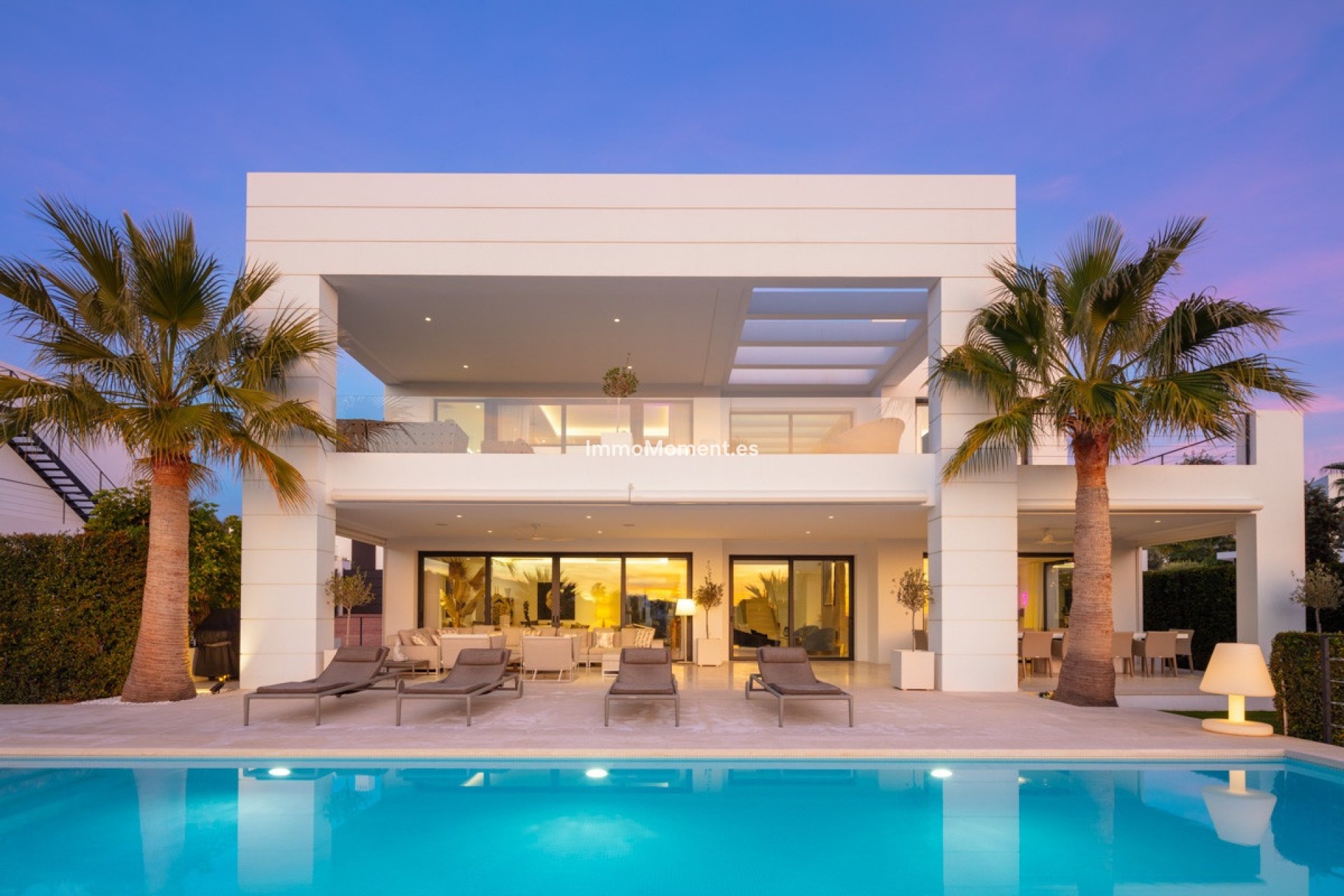 Resale - Detached villa - Marbella - Nueva Andalucía