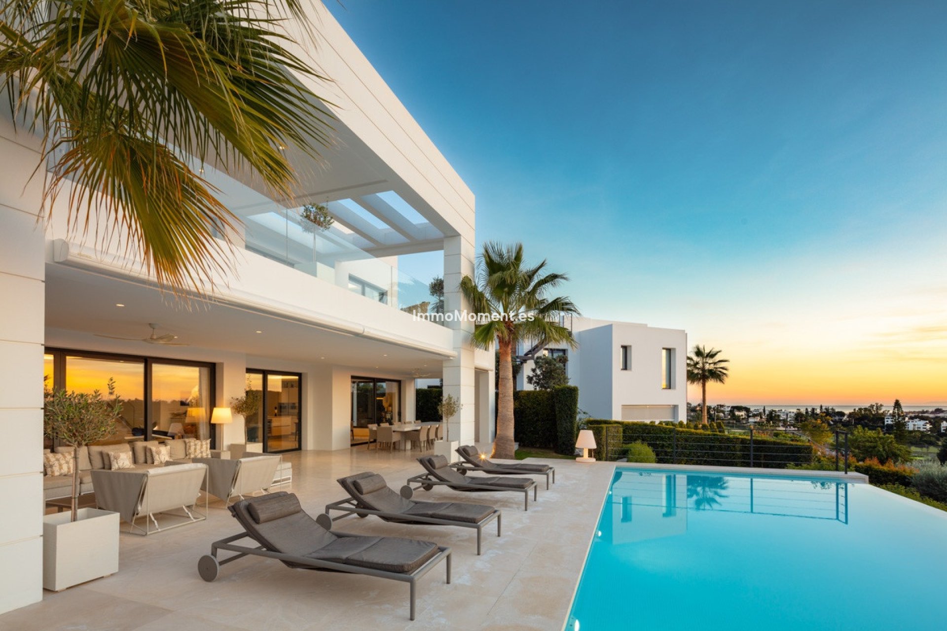 Resale - Detached villa - Marbella - Nueva Andalucía