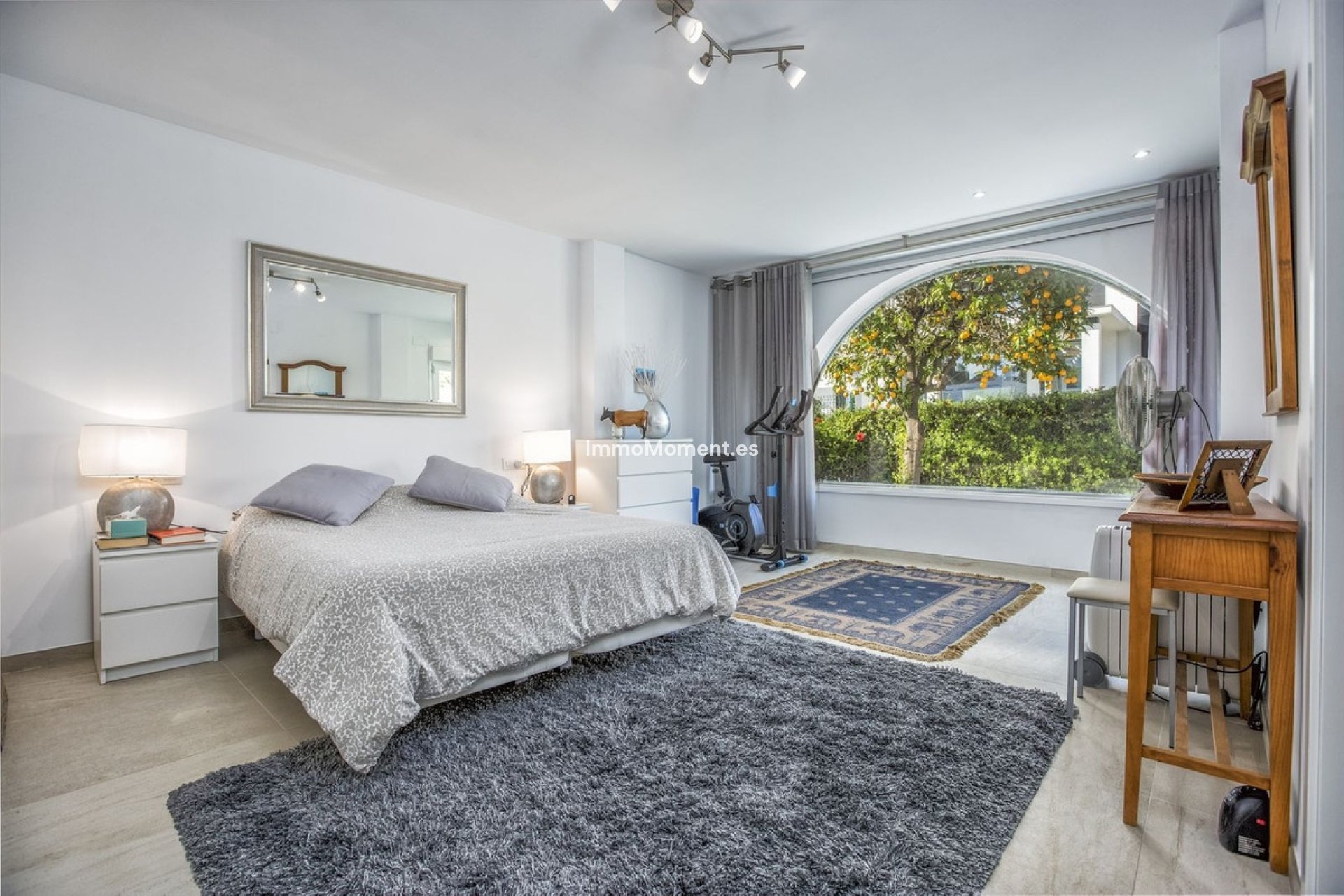 Resale - Detached villa - Marbella - Nueva Andalucía