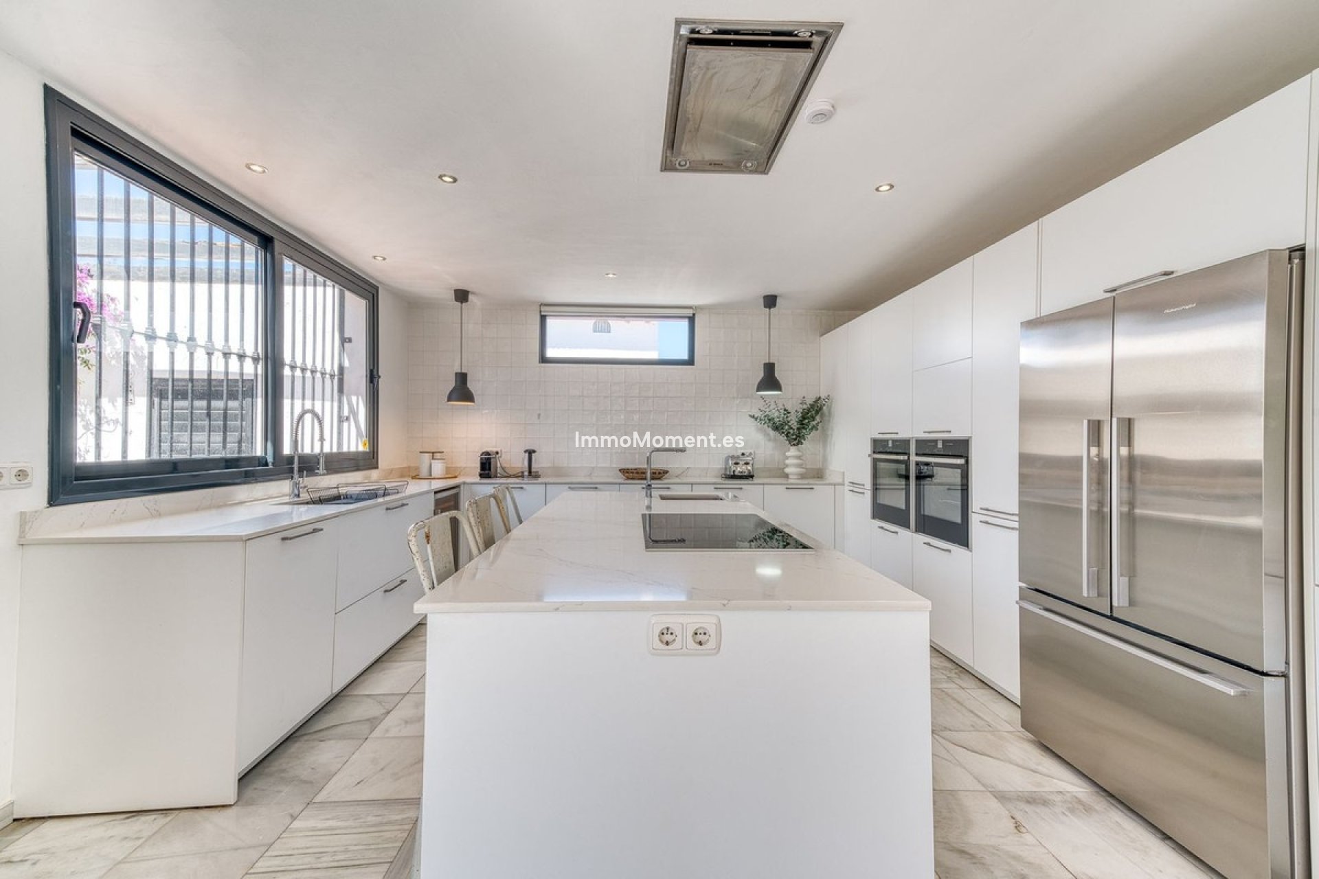 Resale - Detached villa - Marbella - Nueva Andalucía