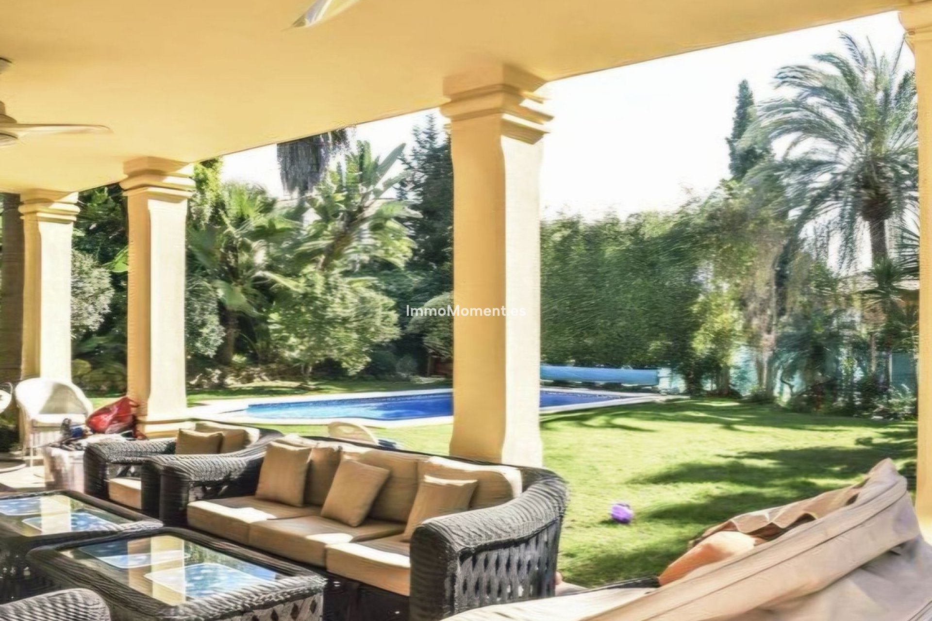 Resale - Detached villa - Marbella - Nueva Andalucía