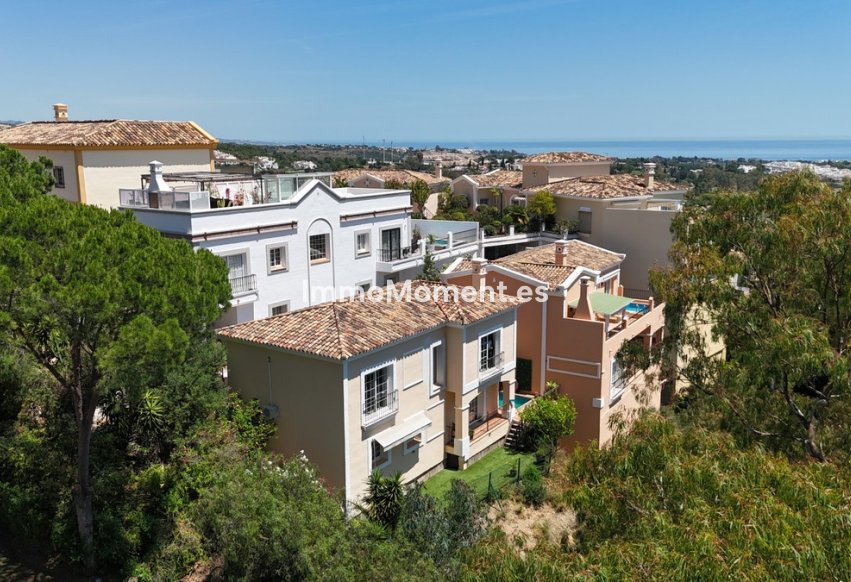Resale - Detached villa - Marbella - Nueva Andalucía