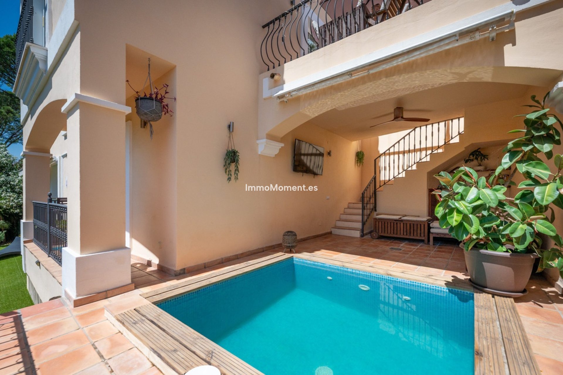 Resale - Detached villa - Marbella - Nueva Andalucía
