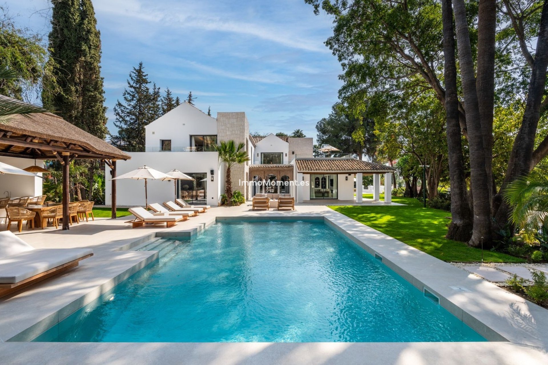 Resale - Detached villa - Marbella - Nueva Andalucía