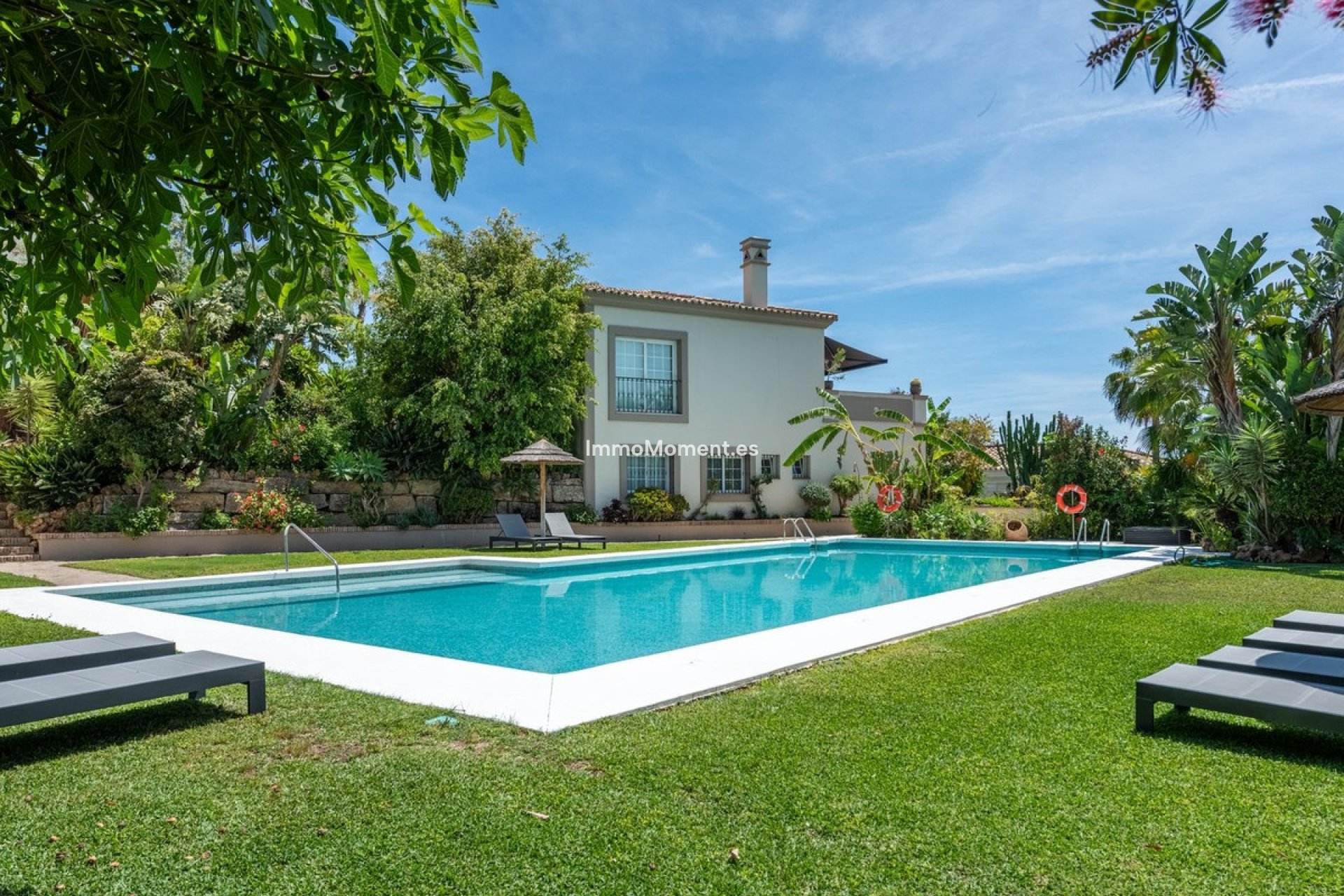 Resale - Detached villa - Marbella - Nueva Andalucía