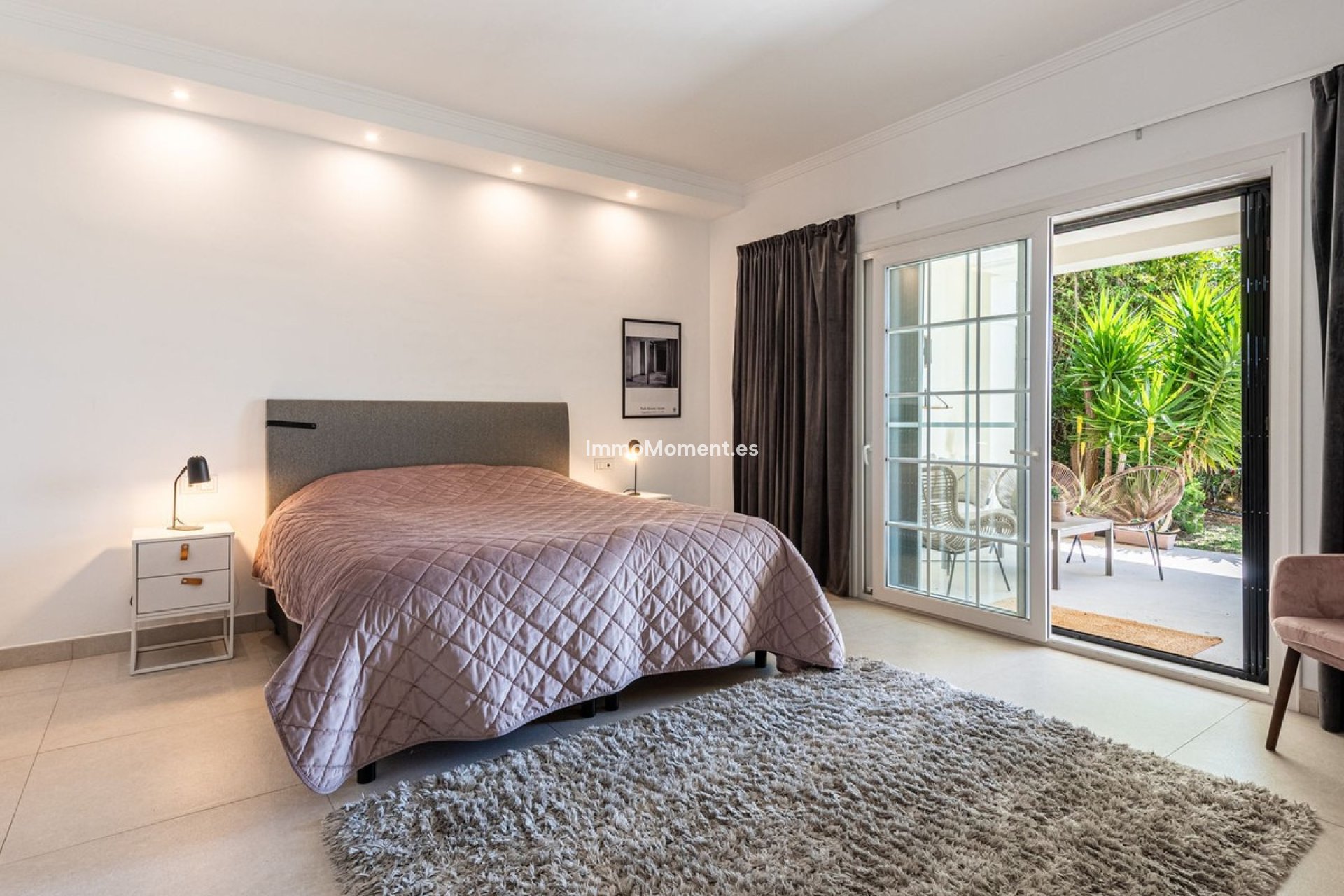 Resale - Detached villa - Marbella - Nueva Andalucía