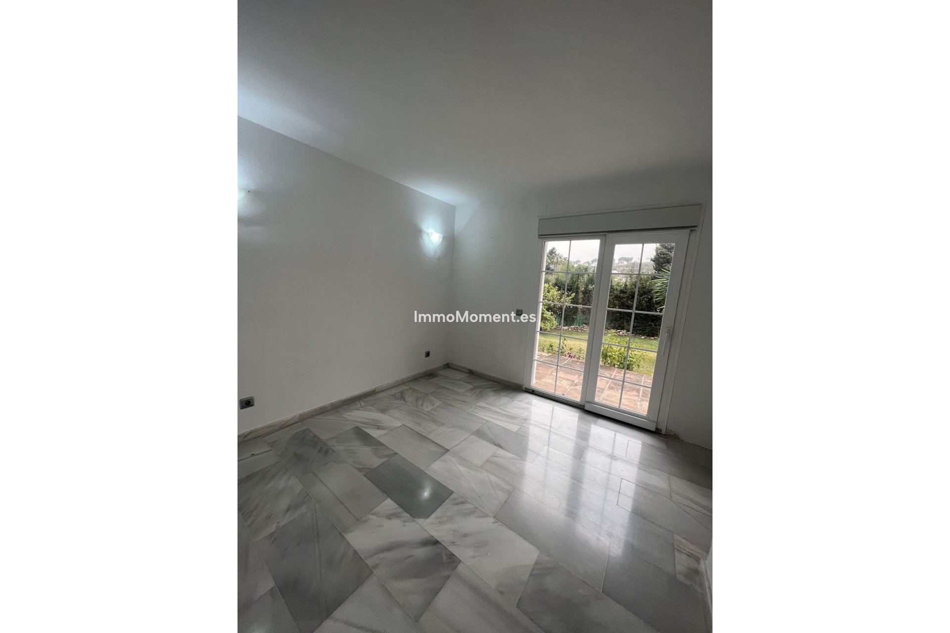 Resale - Detached villa - Marbella - Nueva Andalucía