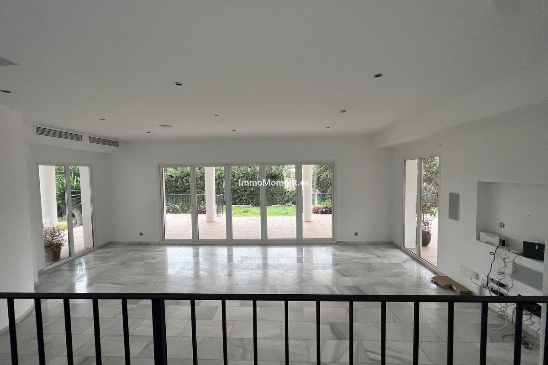 Resale - Detached villa - Marbella - Nueva Andalucía