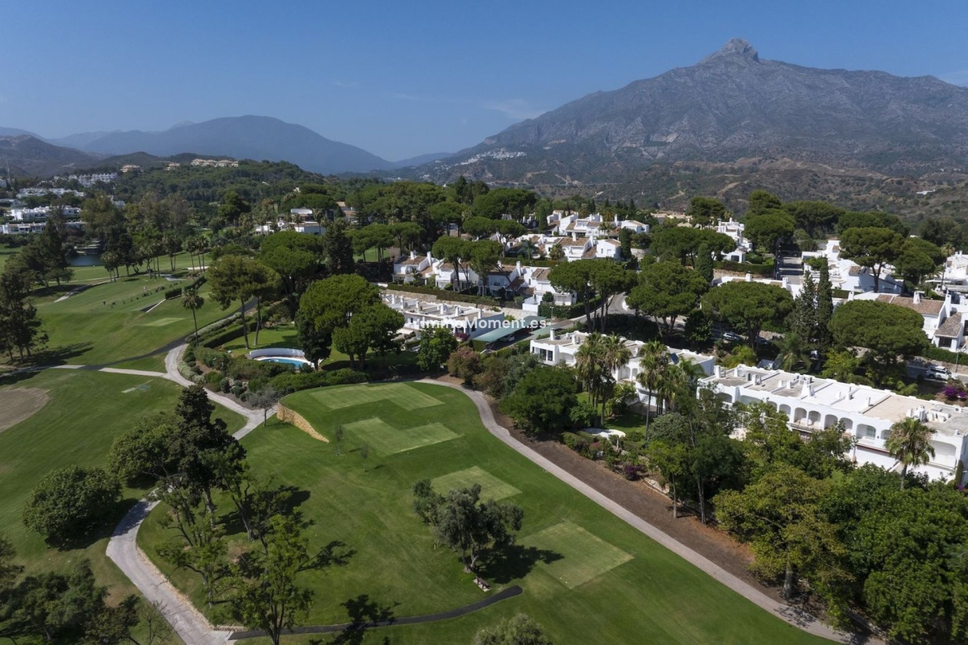 Resale - Detached villa - Marbella - Nueva Andalucía