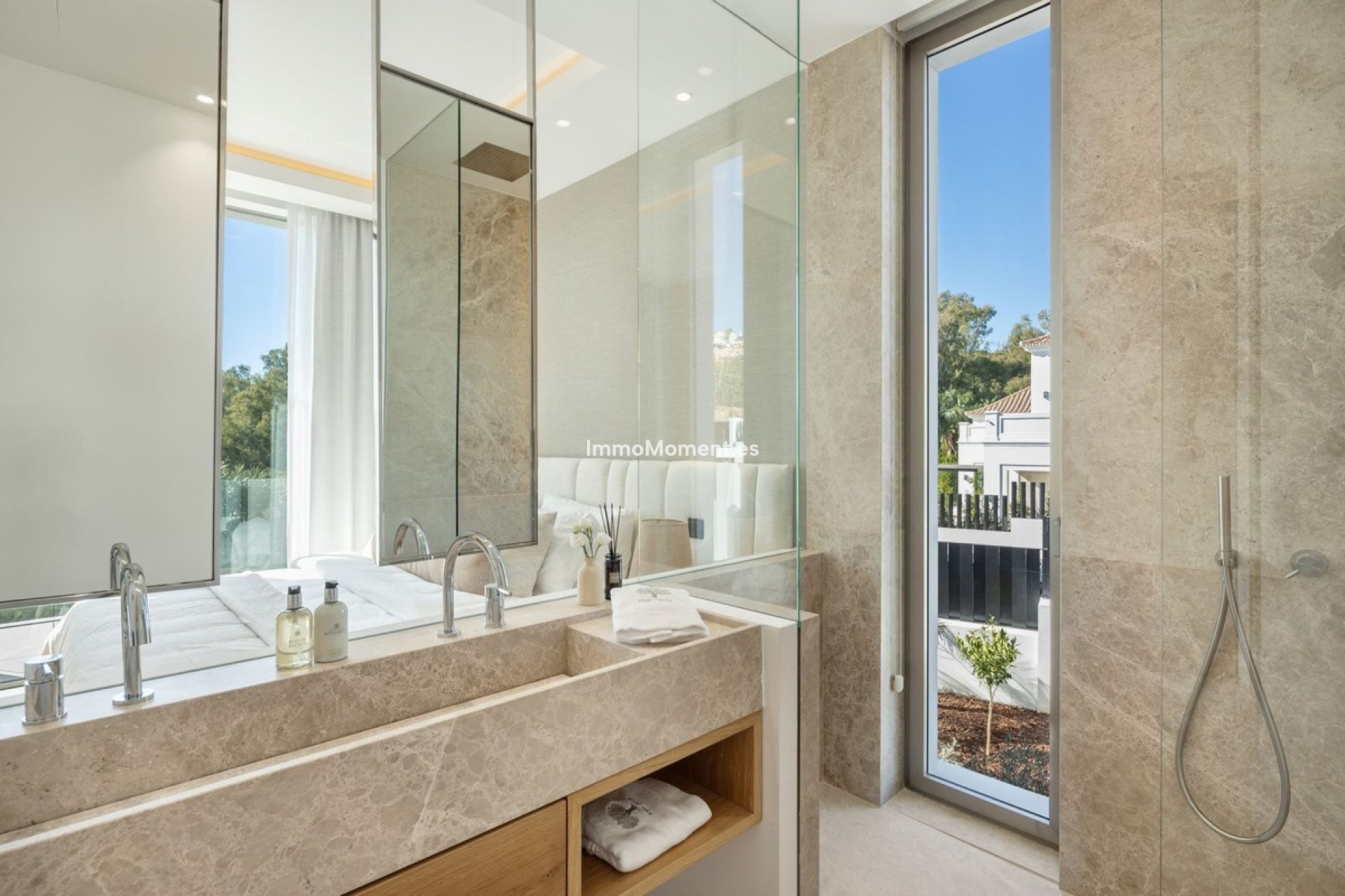 Resale - Detached villa - Marbella - Nueva Andalucía