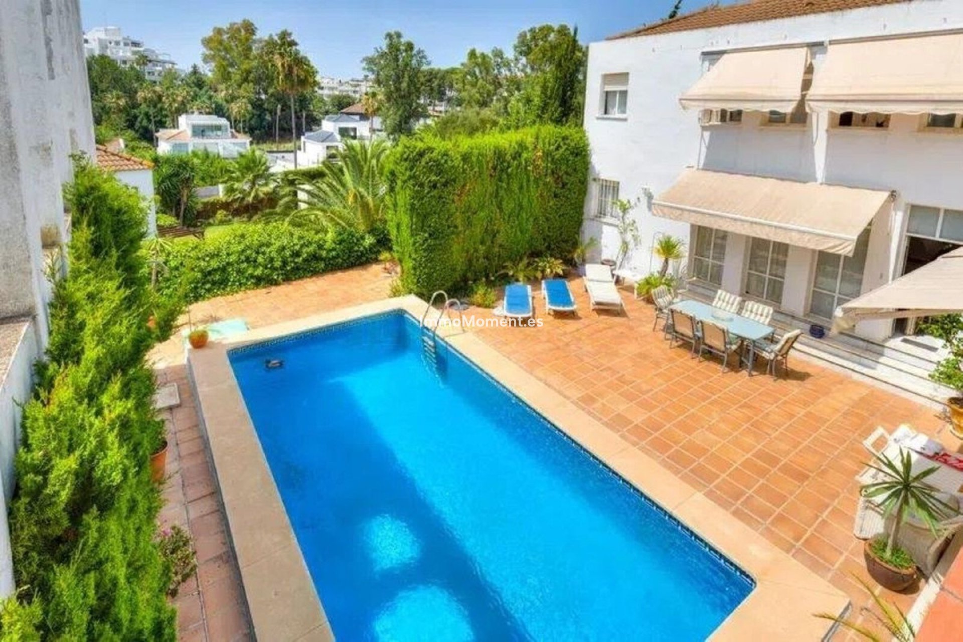 Resale - Detached villa - Marbella - Nueva Andalucía