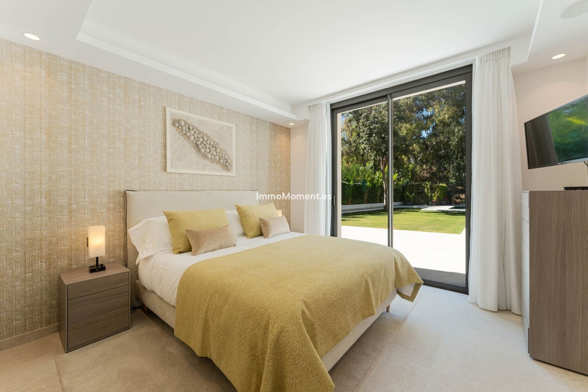 Resale - Detached villa - Marbella - Nueva Andalucía
