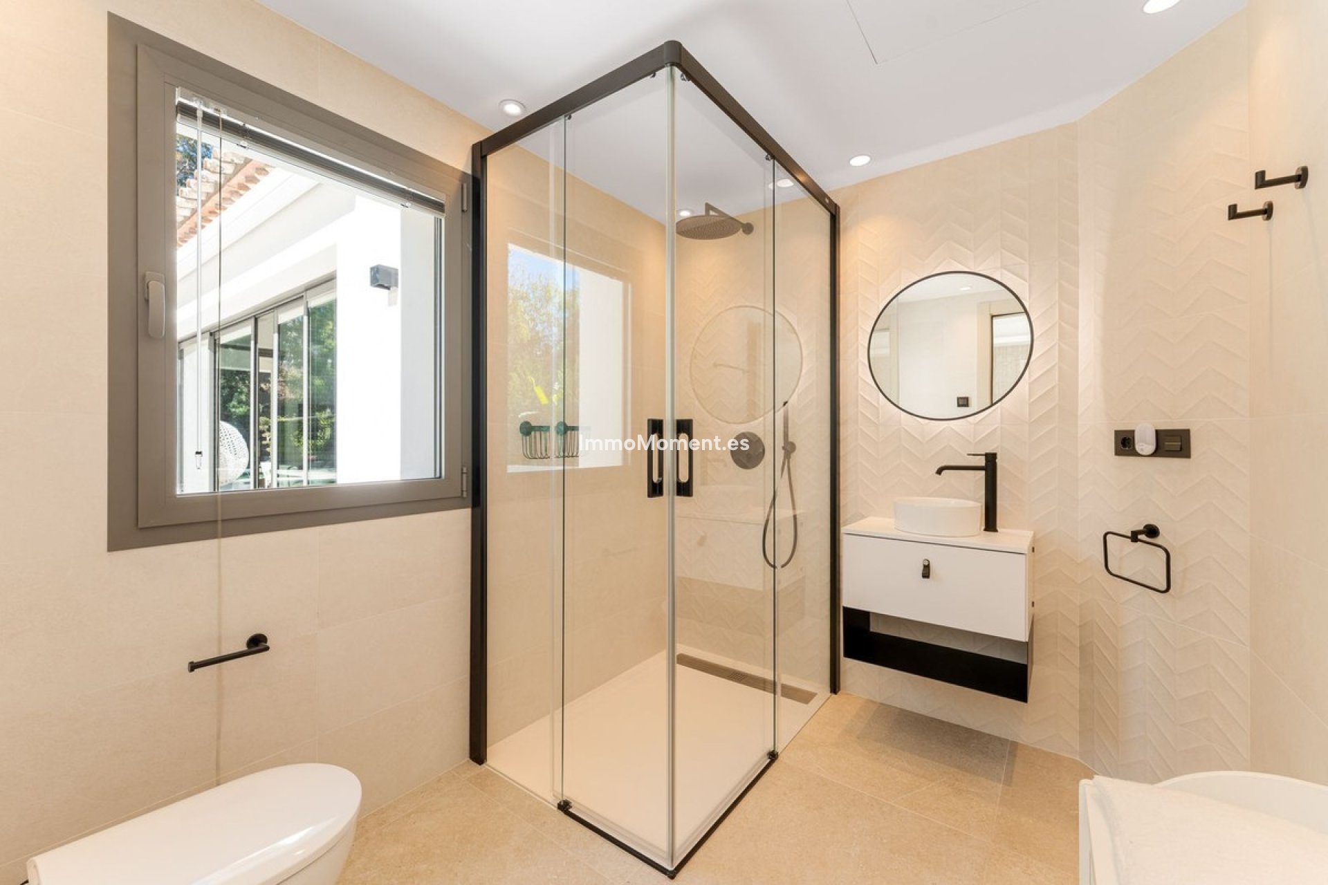 Resale - Detached villa - Marbella - Nueva Andalucía