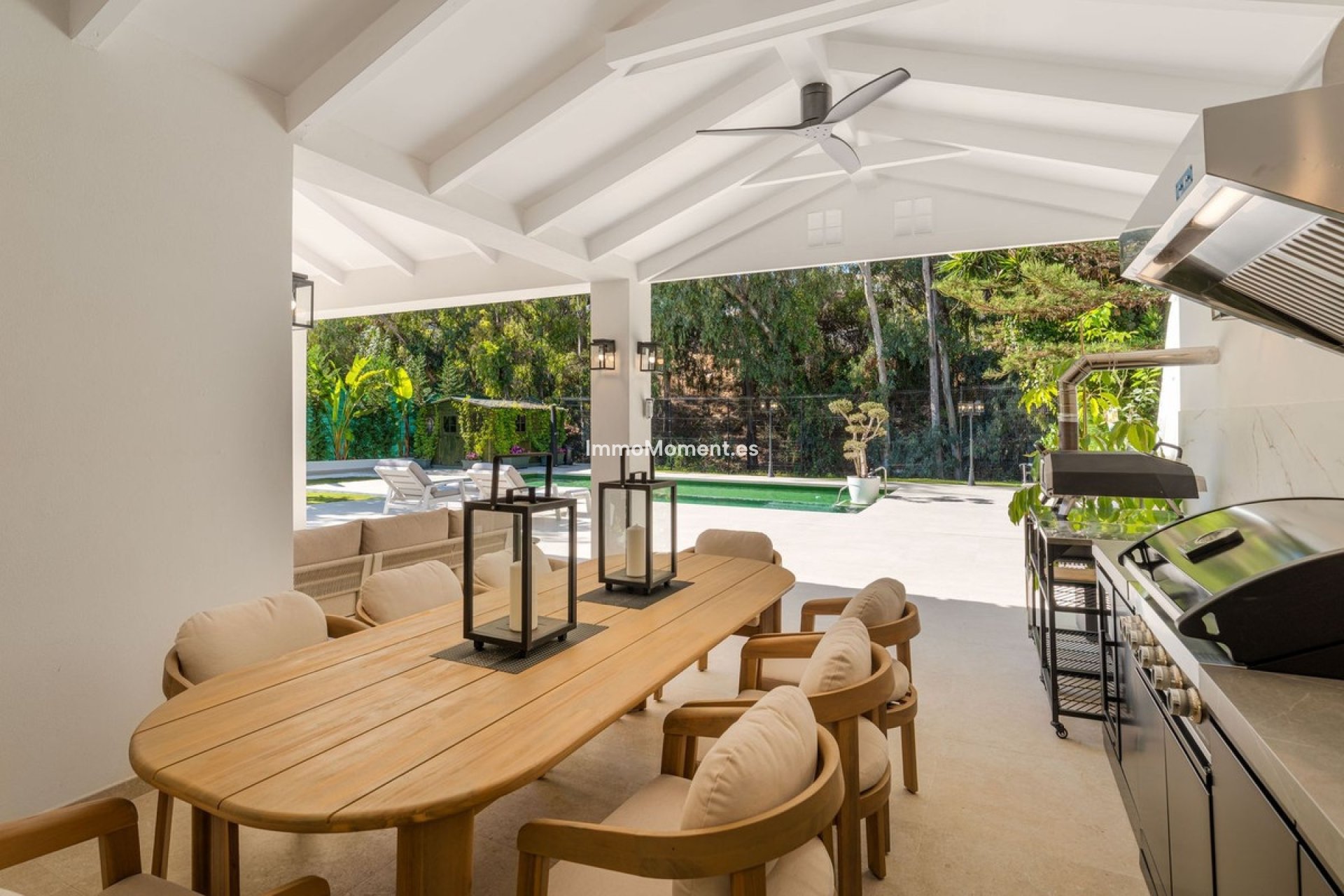 Resale - Detached villa - Marbella - Nueva Andalucía